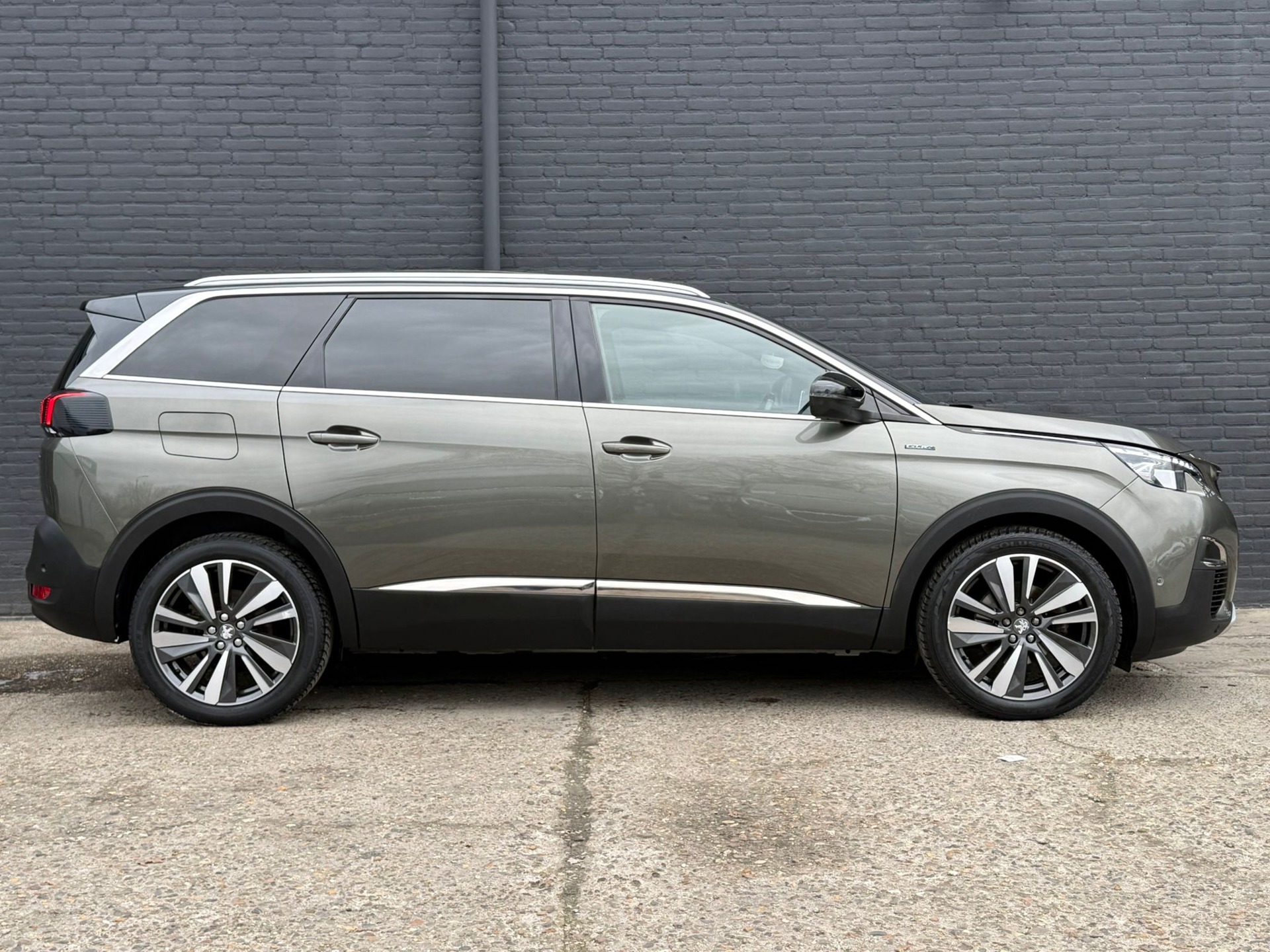 Foto van Peugeot 5008