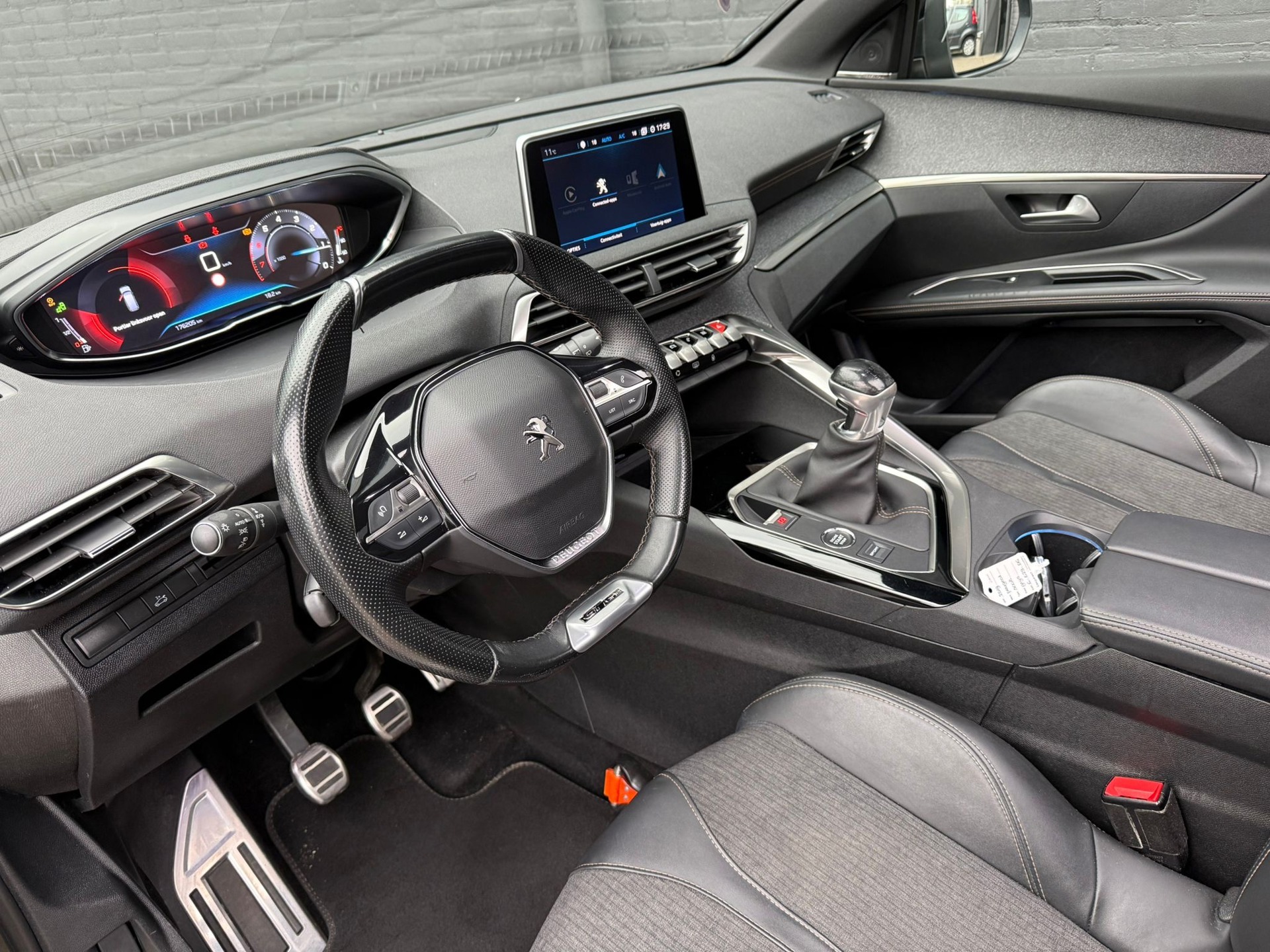 Foto van Peugeot 5008