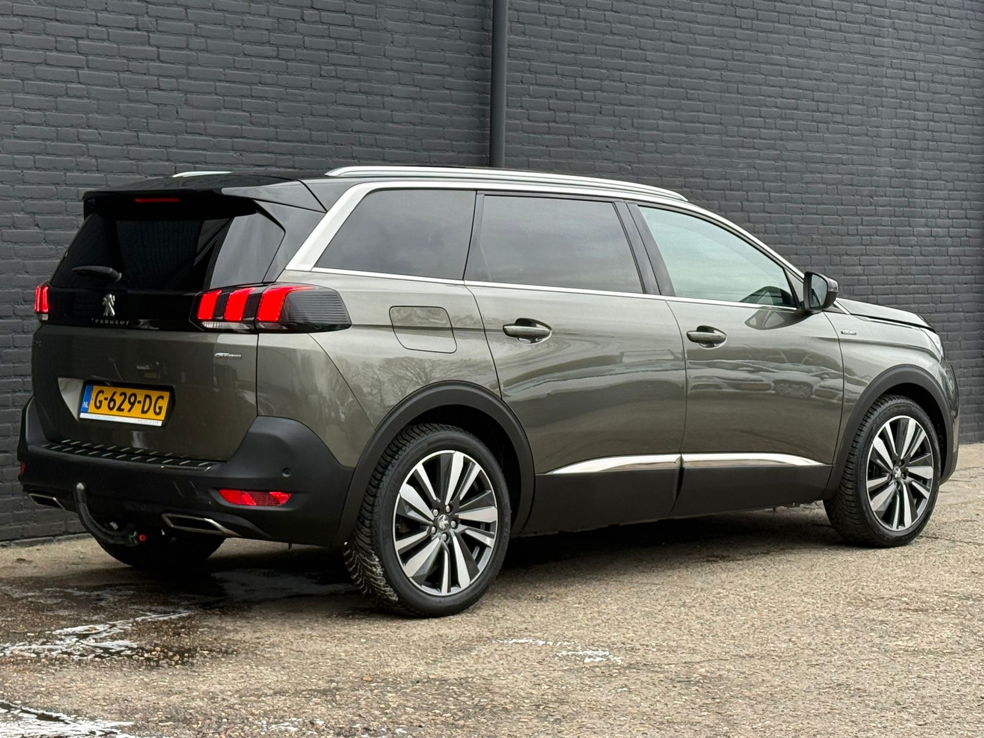 Foto van Peugeot 5008