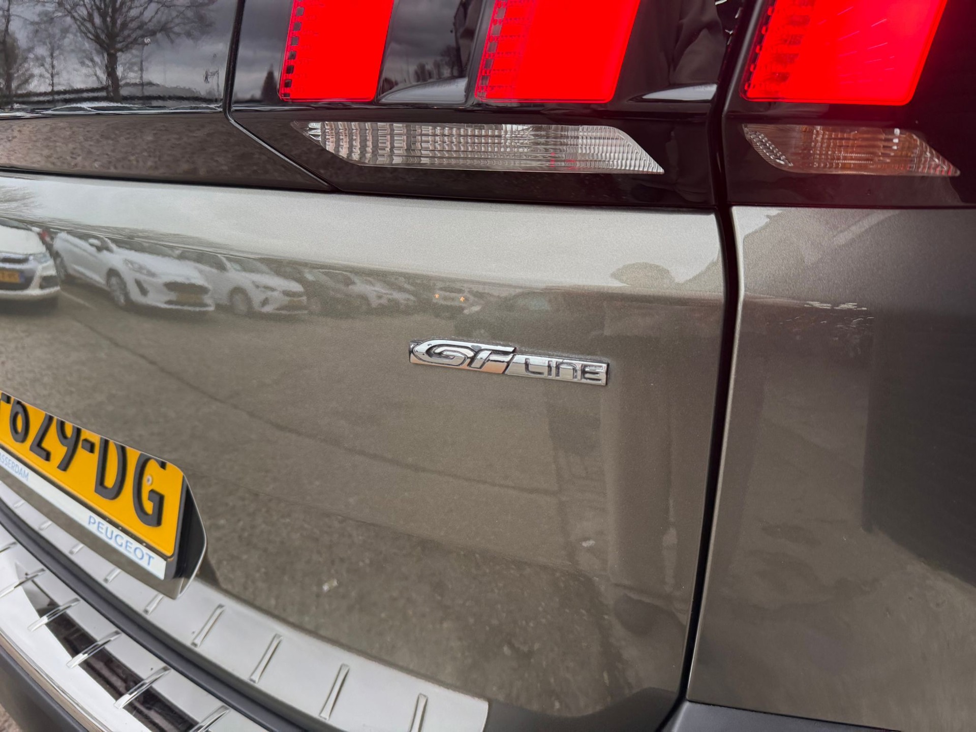Foto van Peugeot 5008