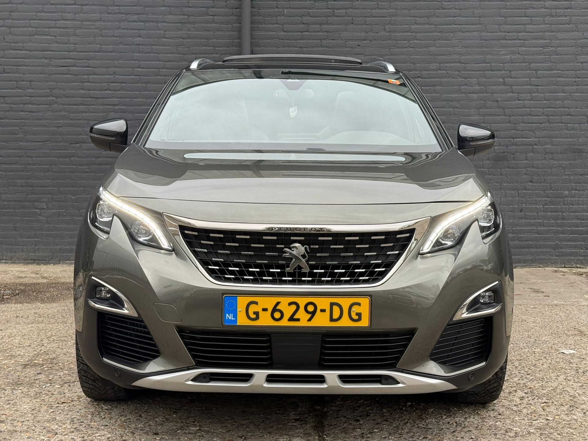 Foto van Peugeot 5008