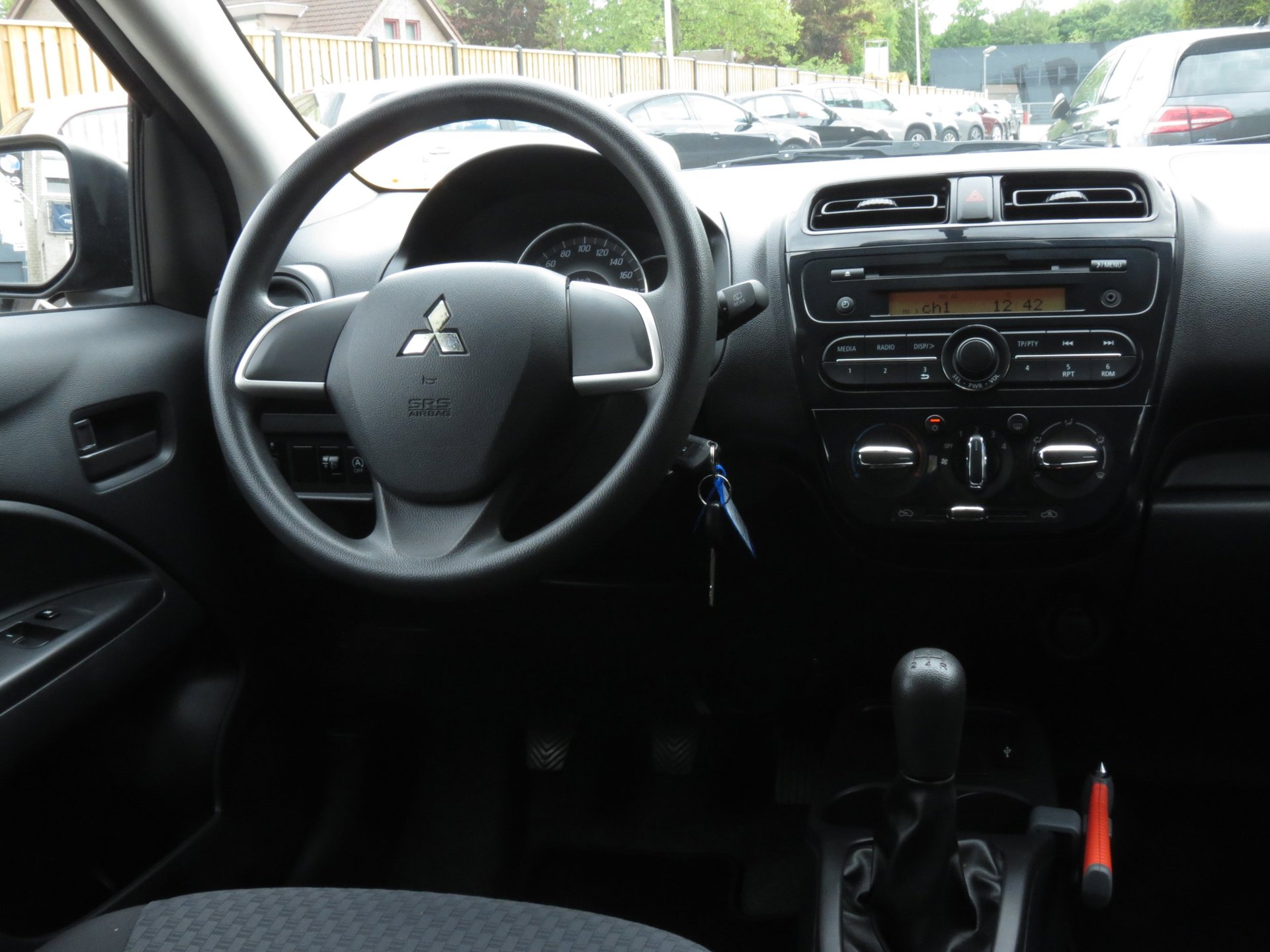 Foto van Mitsubishi Space Star