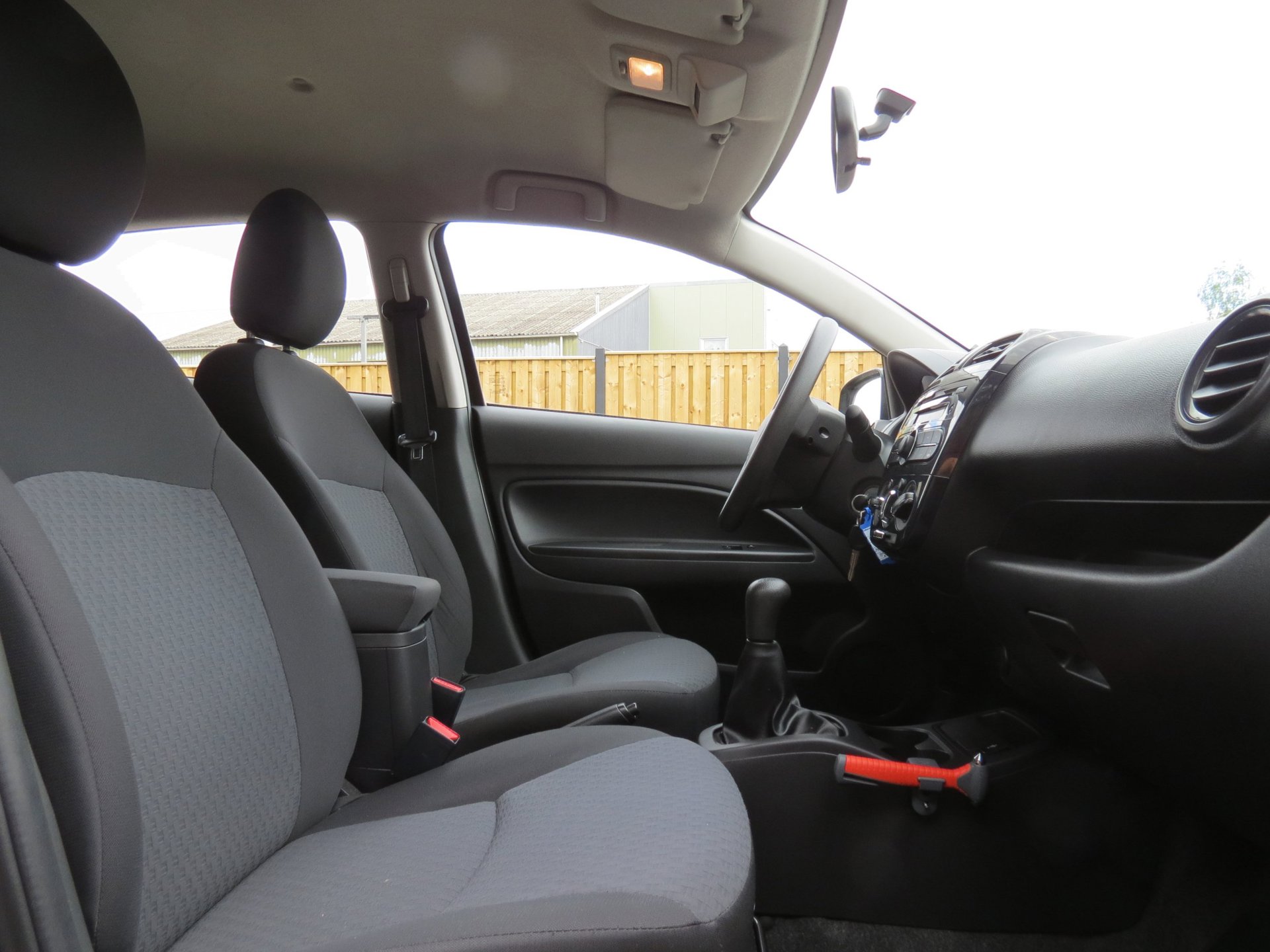 Foto van Mitsubishi Space Star