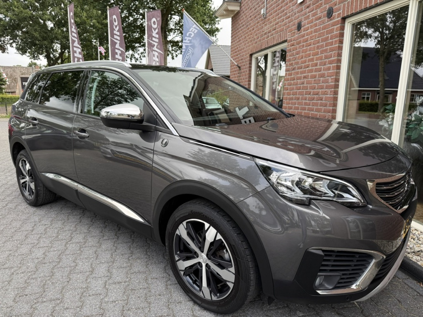 Foto van Peugeot 5008