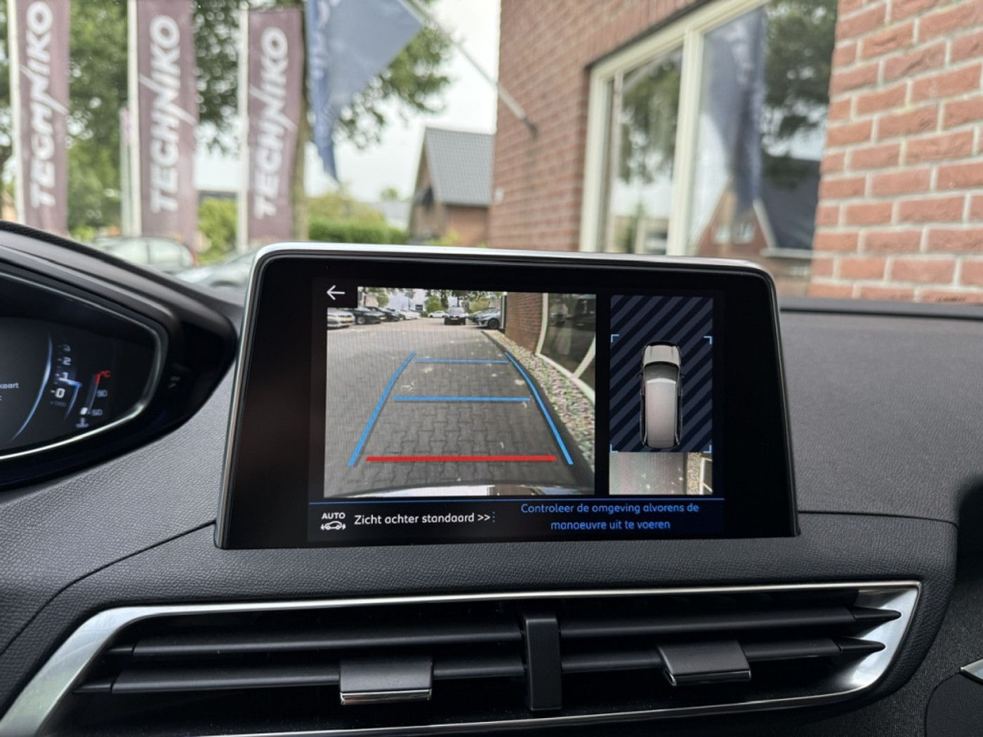 Foto van Peugeot 5008