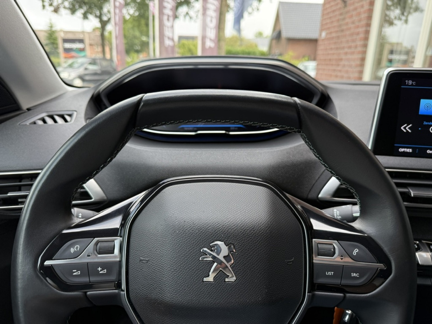 Foto van Peugeot 5008