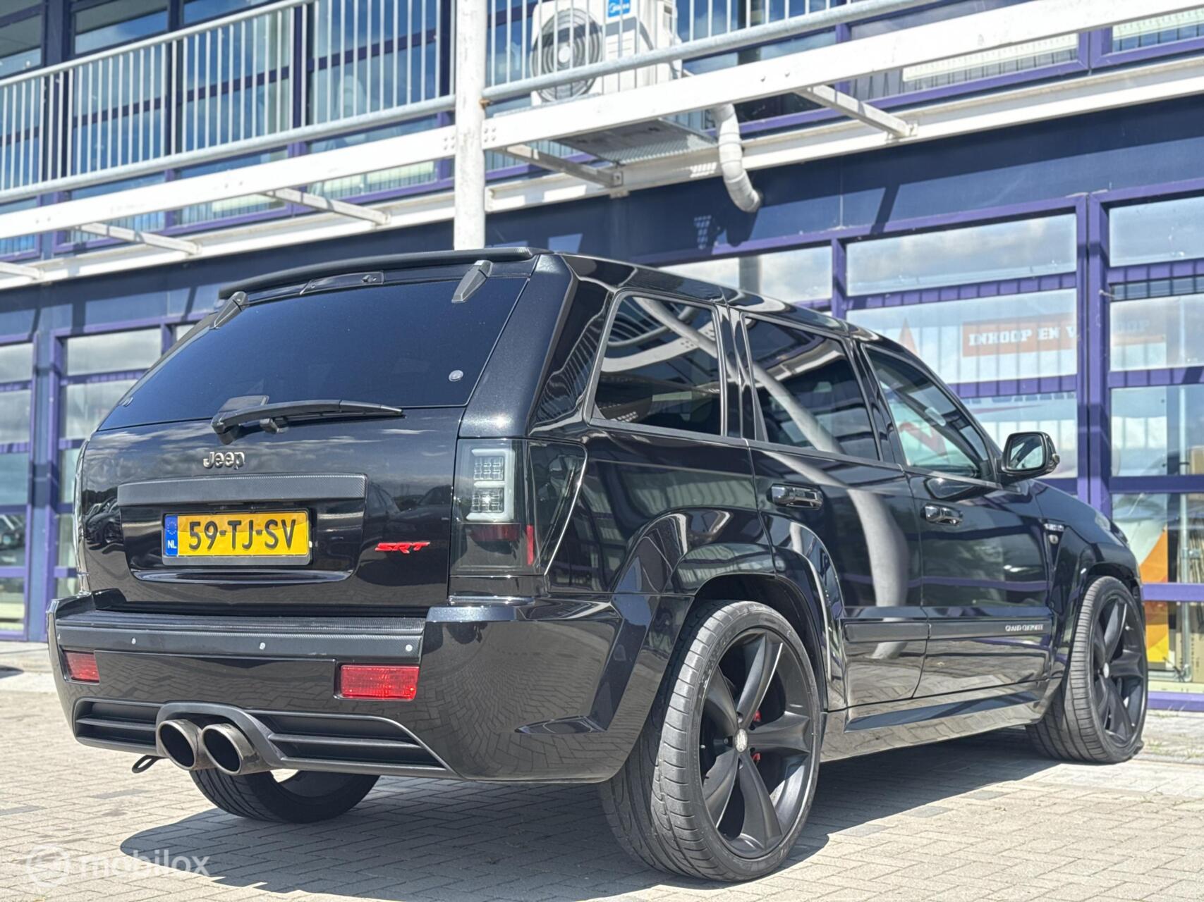 Foto van Jeep Grand Cherokee SRT