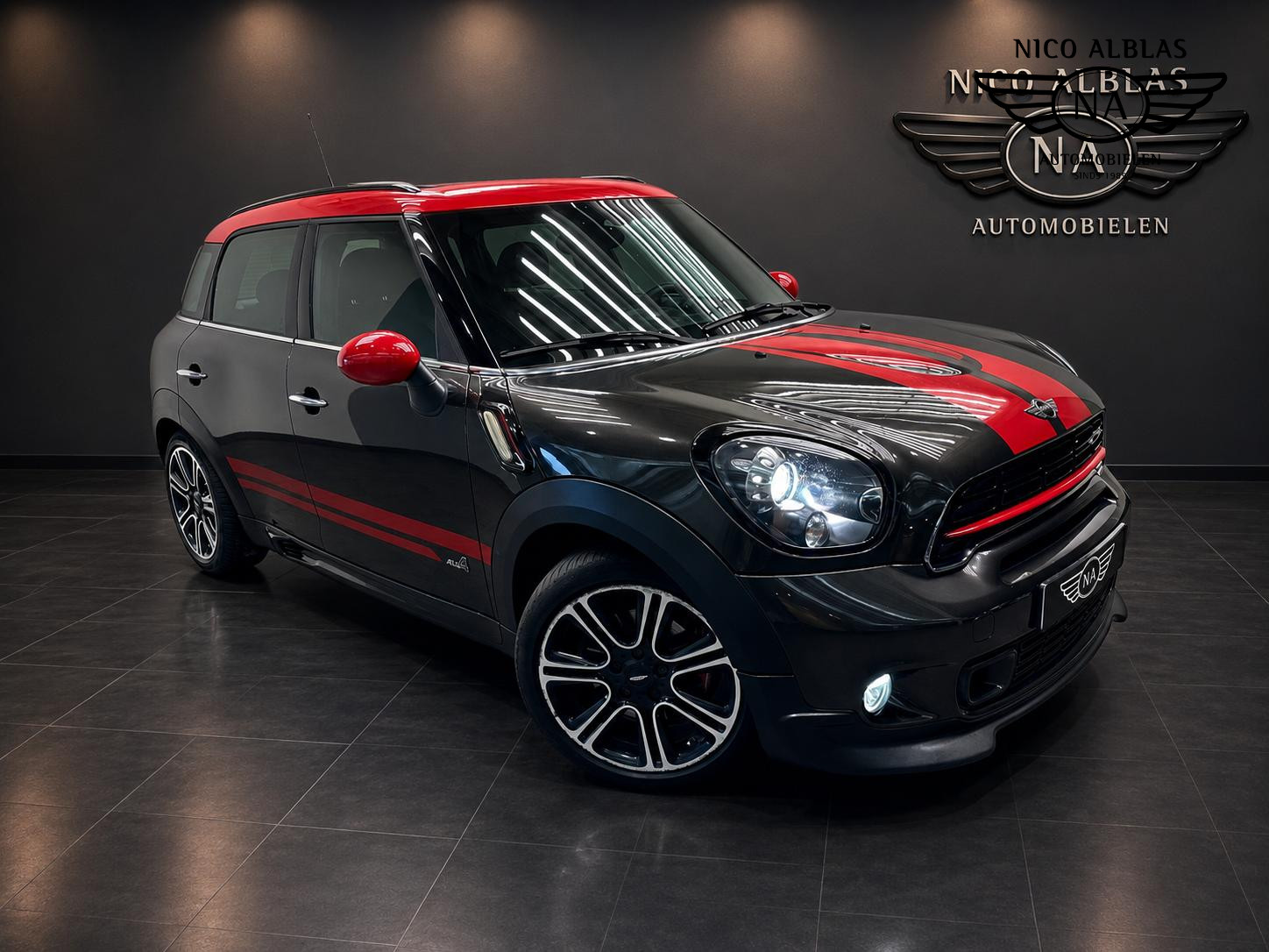 Mini John Cooper Works 1.6 John Cooper Works ALL4 Chili 2014 - voorkant