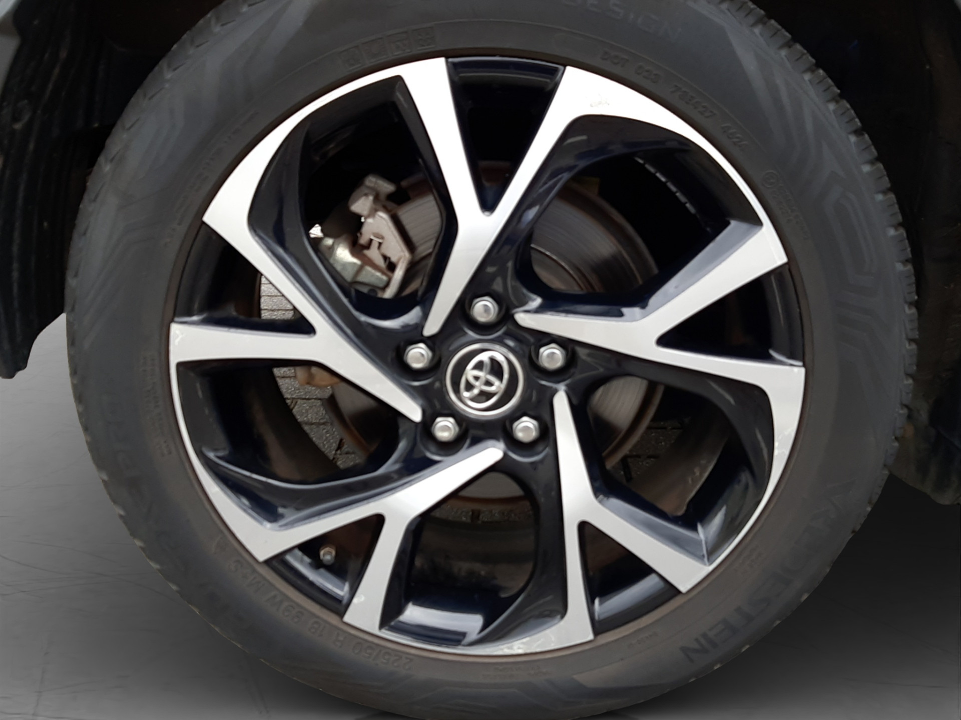 Foto van Toyota Toyota C-hr