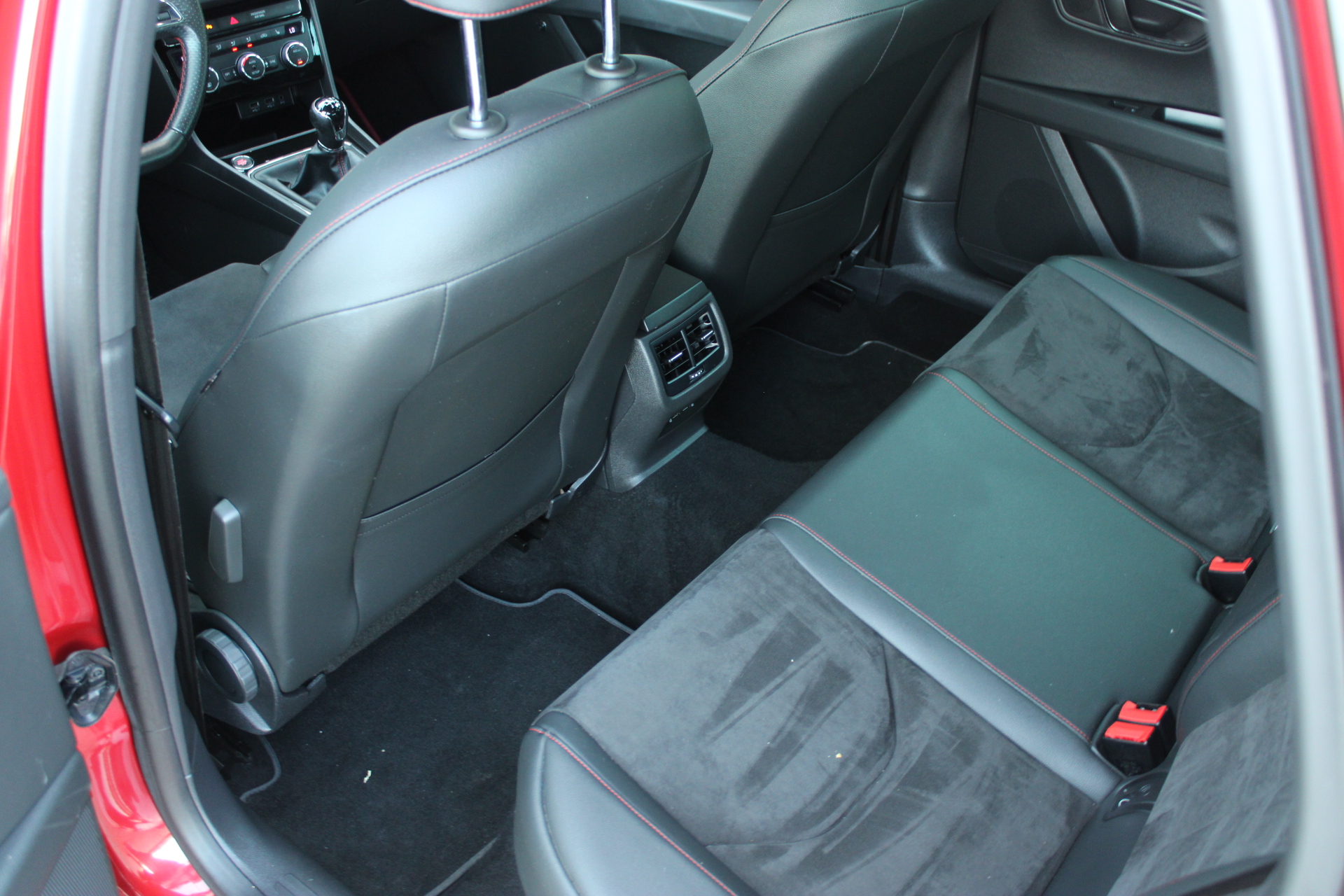 Foto van Seat Leon Sportourer ST