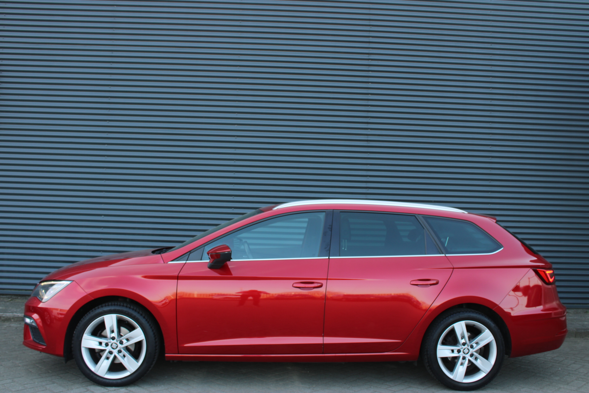 Foto van Seat Leon Sportourer ST