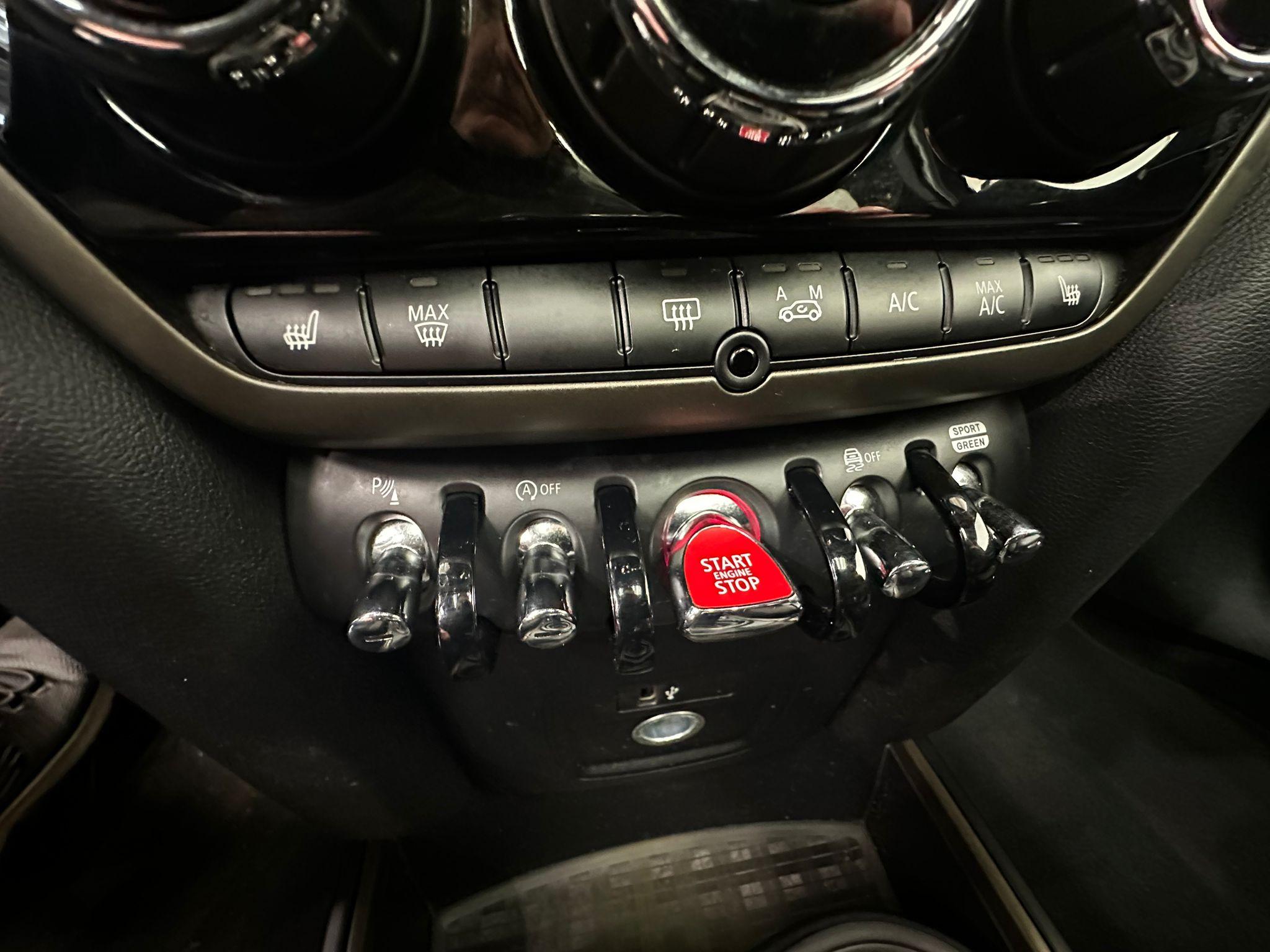 Foto van Mini Countryman Cooper S All4
