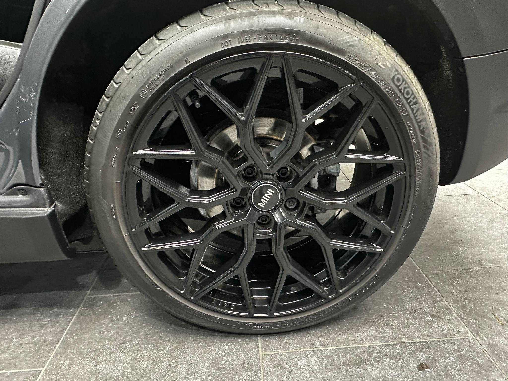 Foto van Mini Countryman Cooper S All4