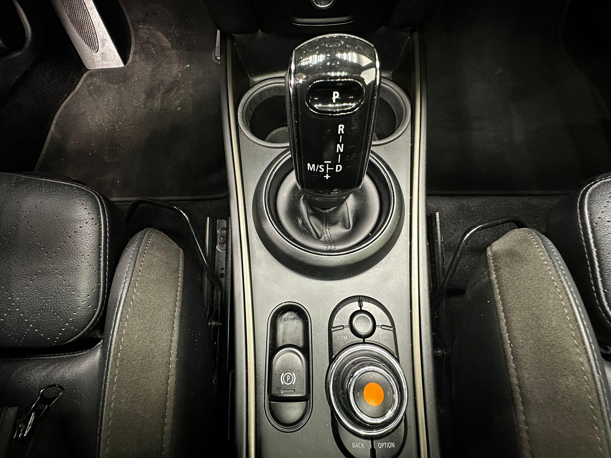 Foto van Mini Countryman Cooper S All4