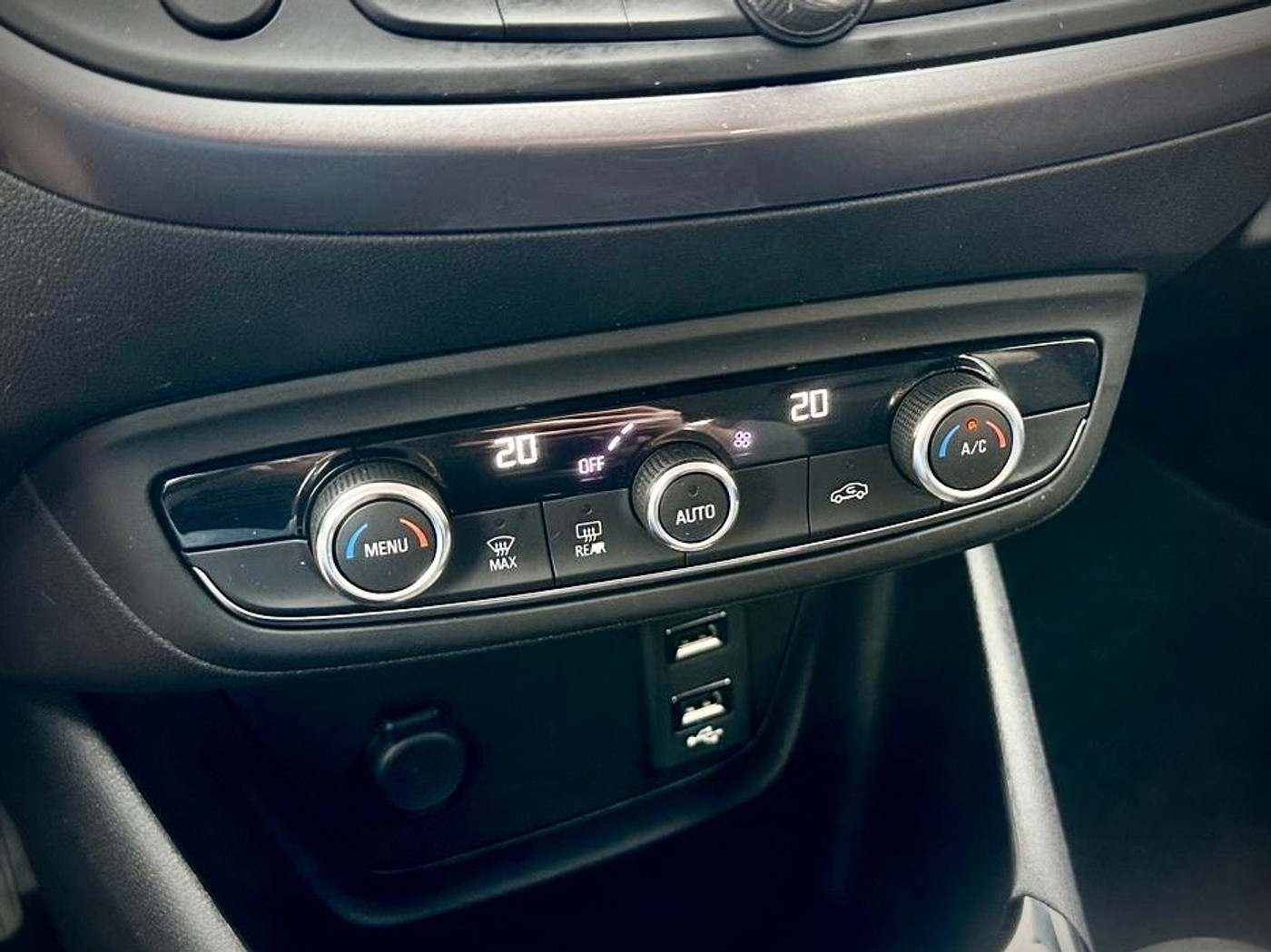 Foto van Opel Crossland X