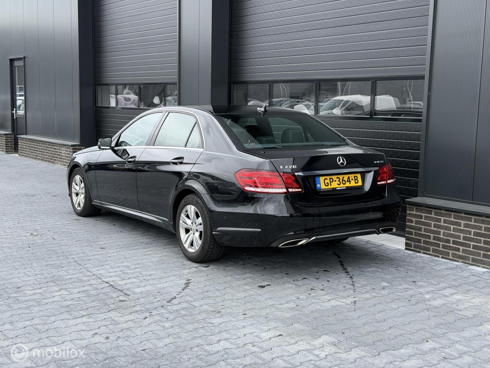 Foto van Mercedes-Benz E 220 Bluetec