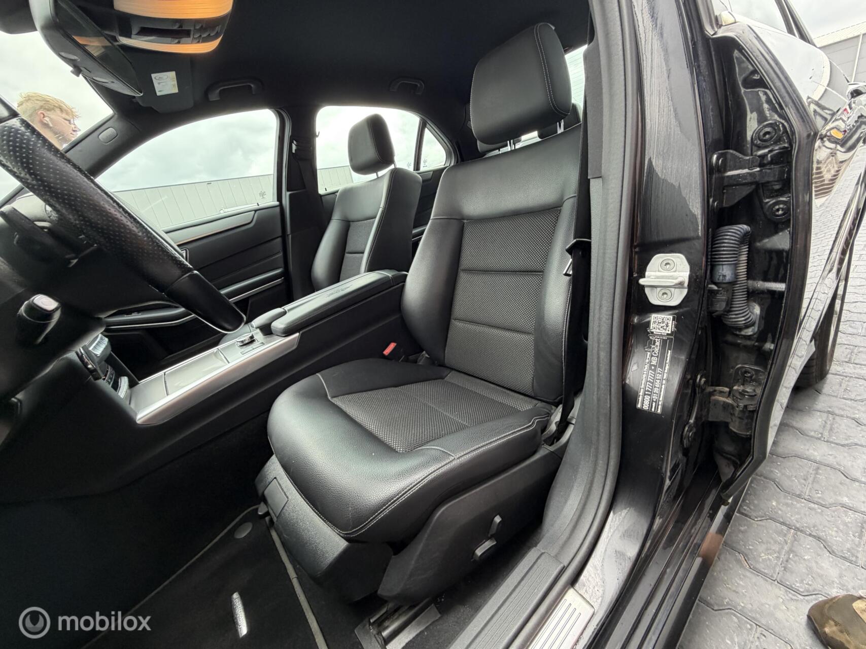 Foto van Mercedes-Benz E 220 Bluetec