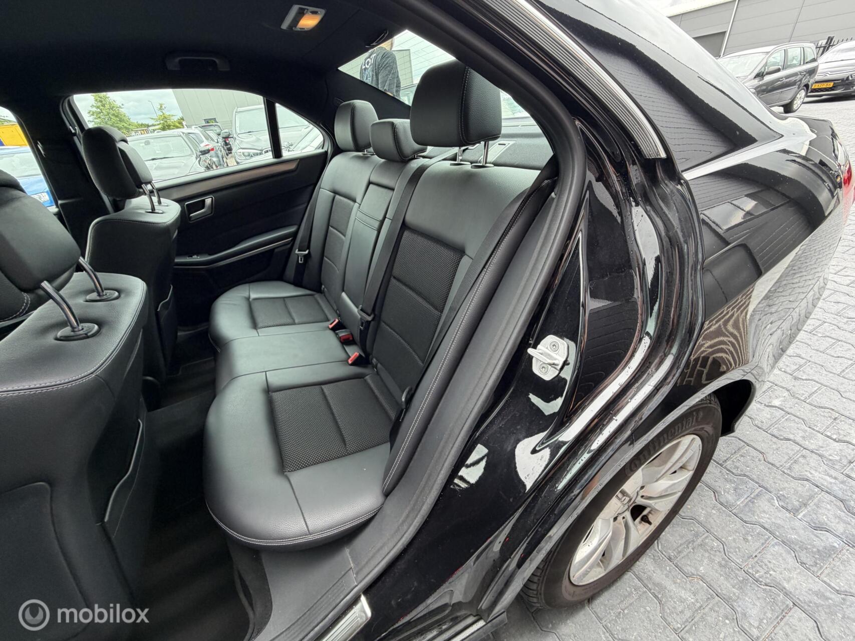 Foto van Mercedes-Benz E 220 Bluetec