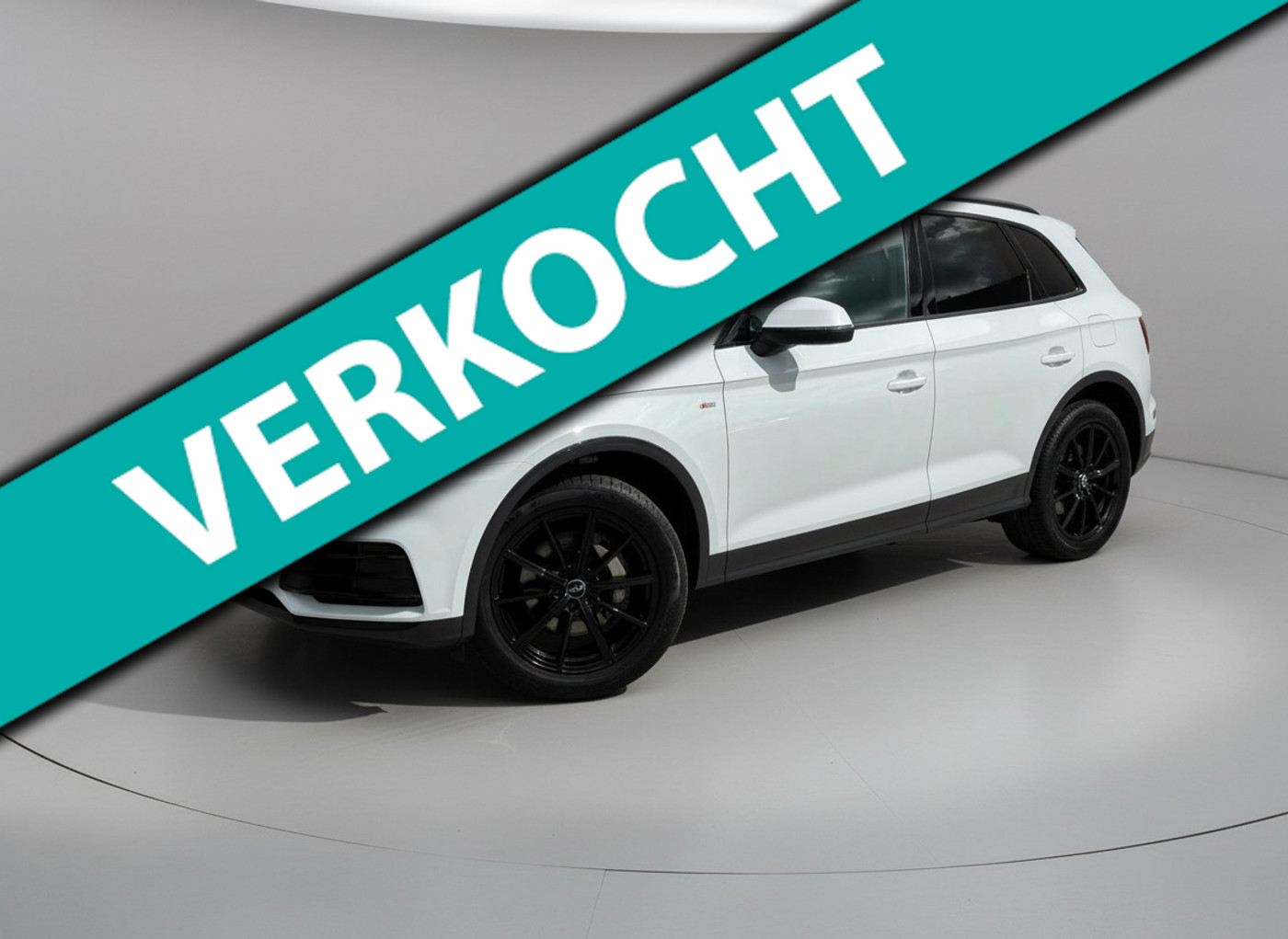 Audi Q5 50 TFSI E 50 TFSI * Quattro * S-line * Trekhaak * Elektr. Achterklep * Black edition * 2020 - voorkant