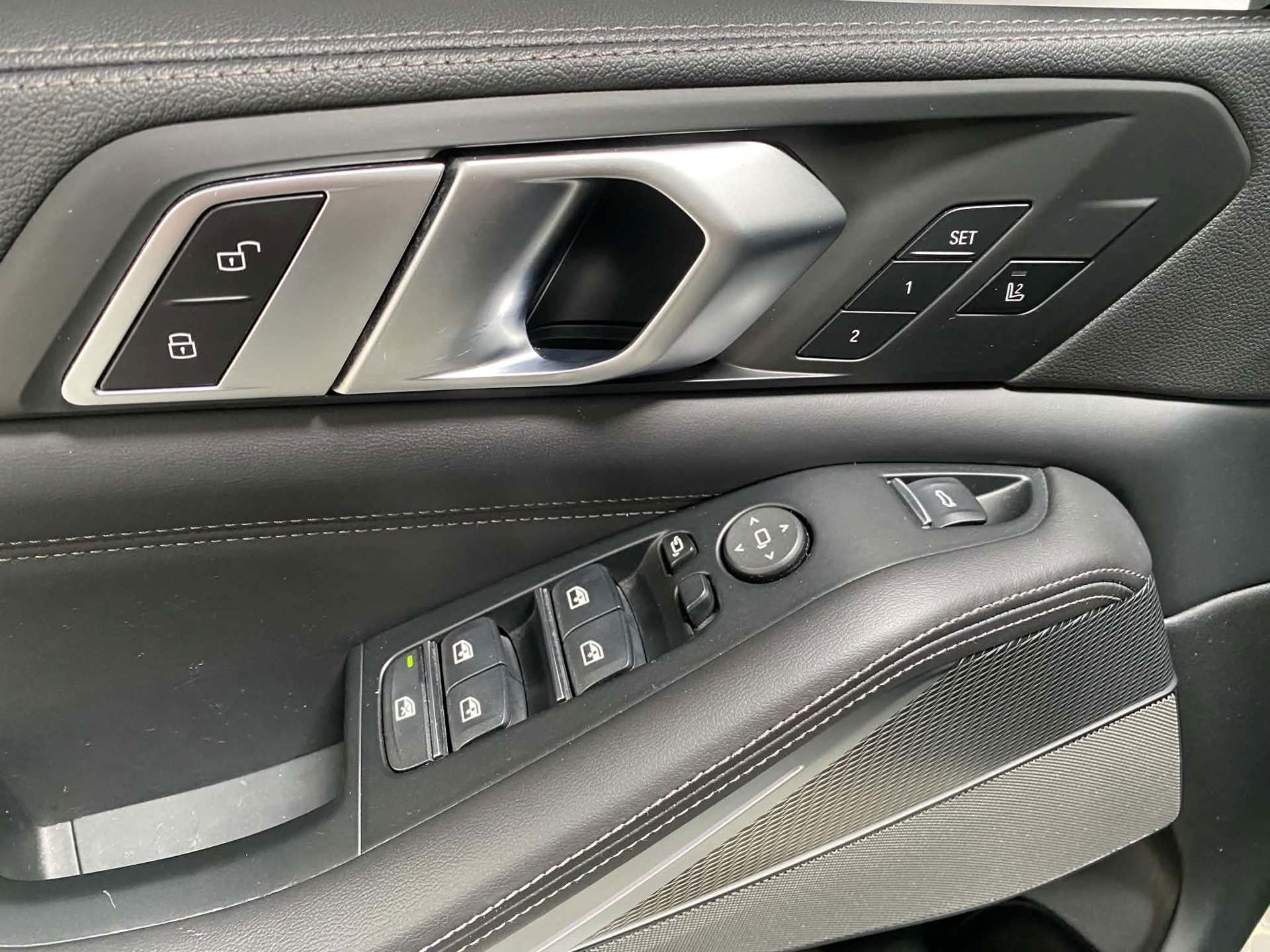 Foto van BMW X5 M50d