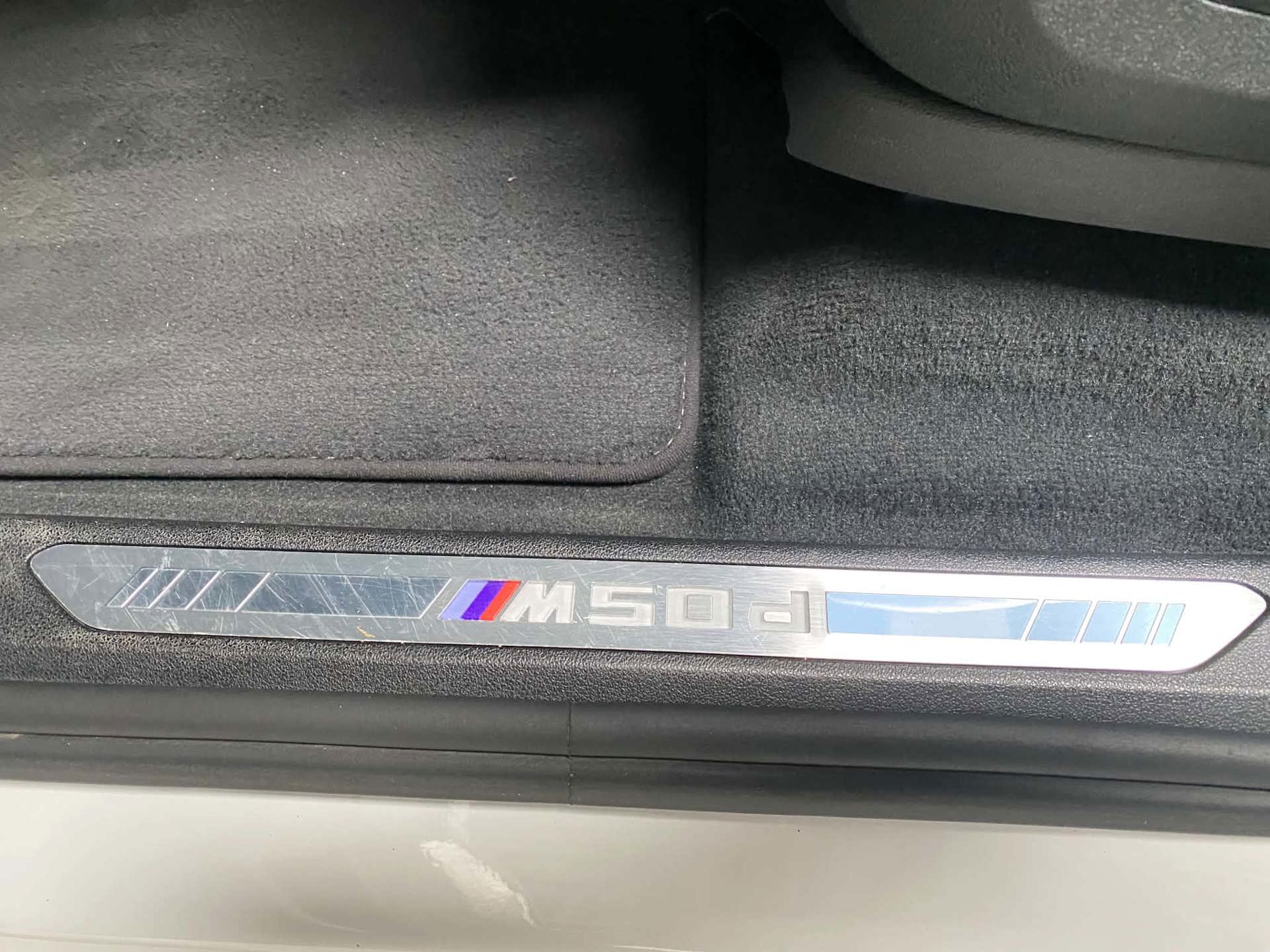 Foto van BMW X5 M50d