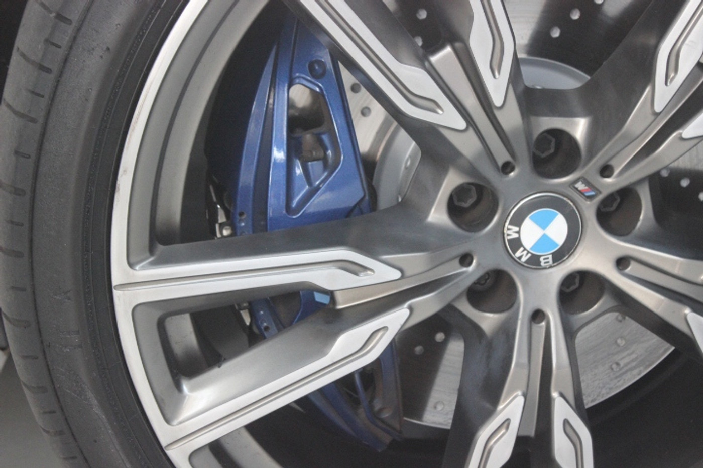 Foto van BMW X5 M50d