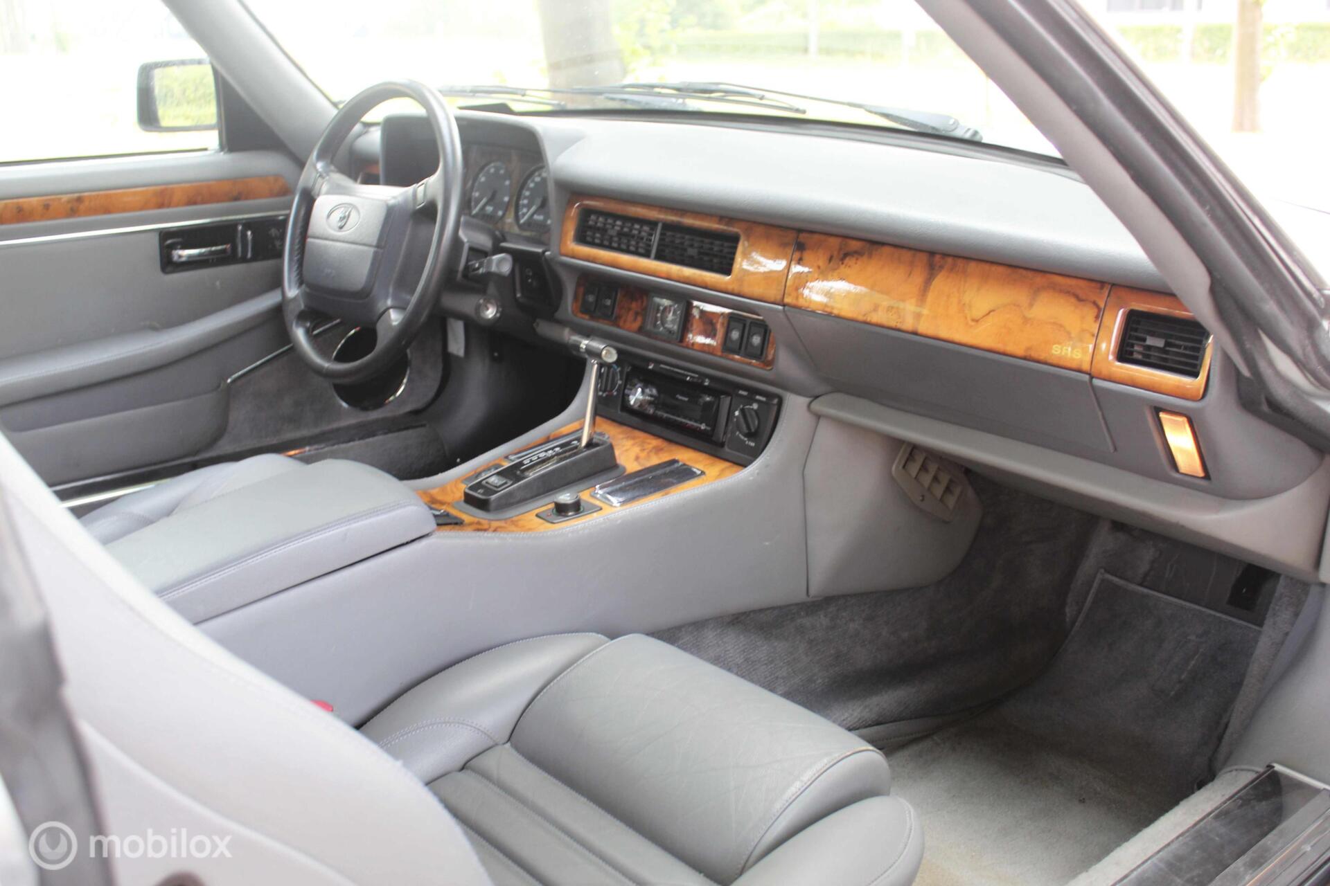 Foto van Jaguar Xj-s 4.0 E2