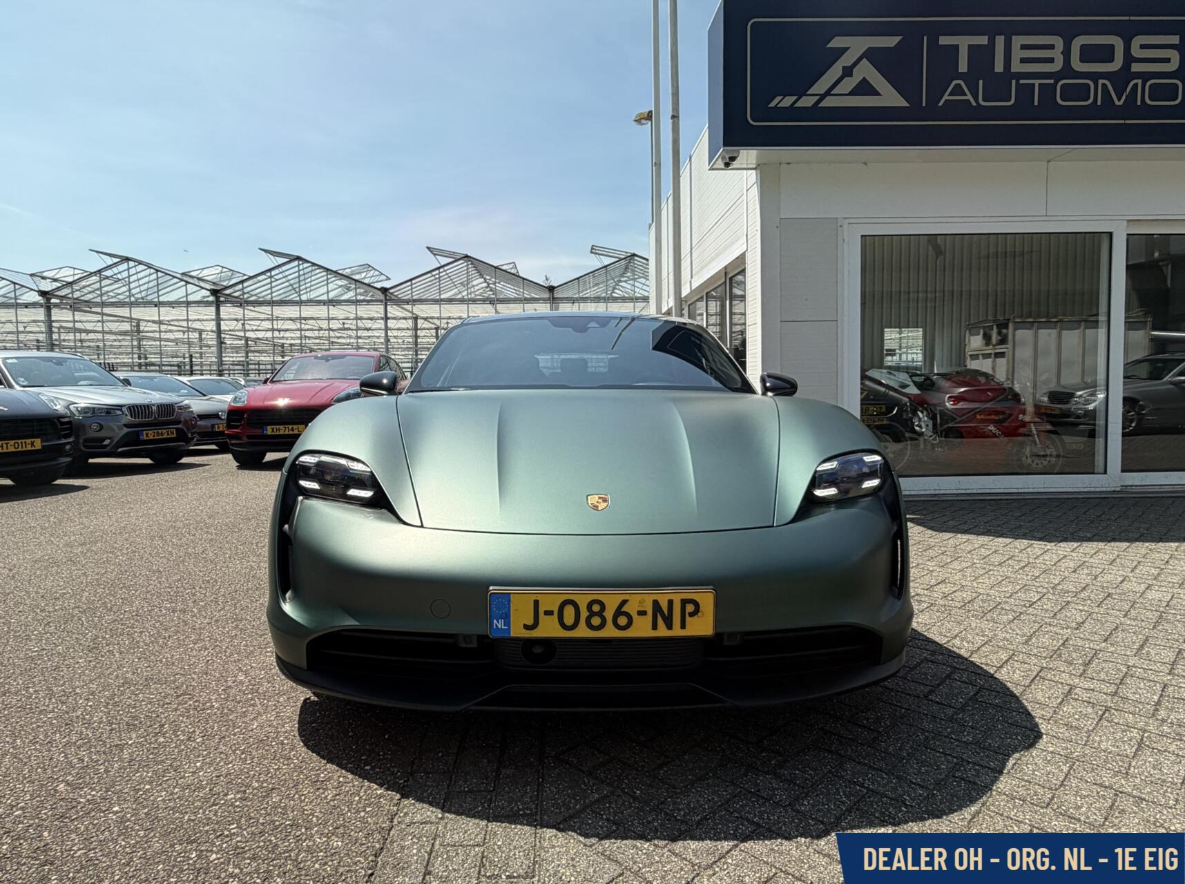 Foto van Porsche Taycan 4s