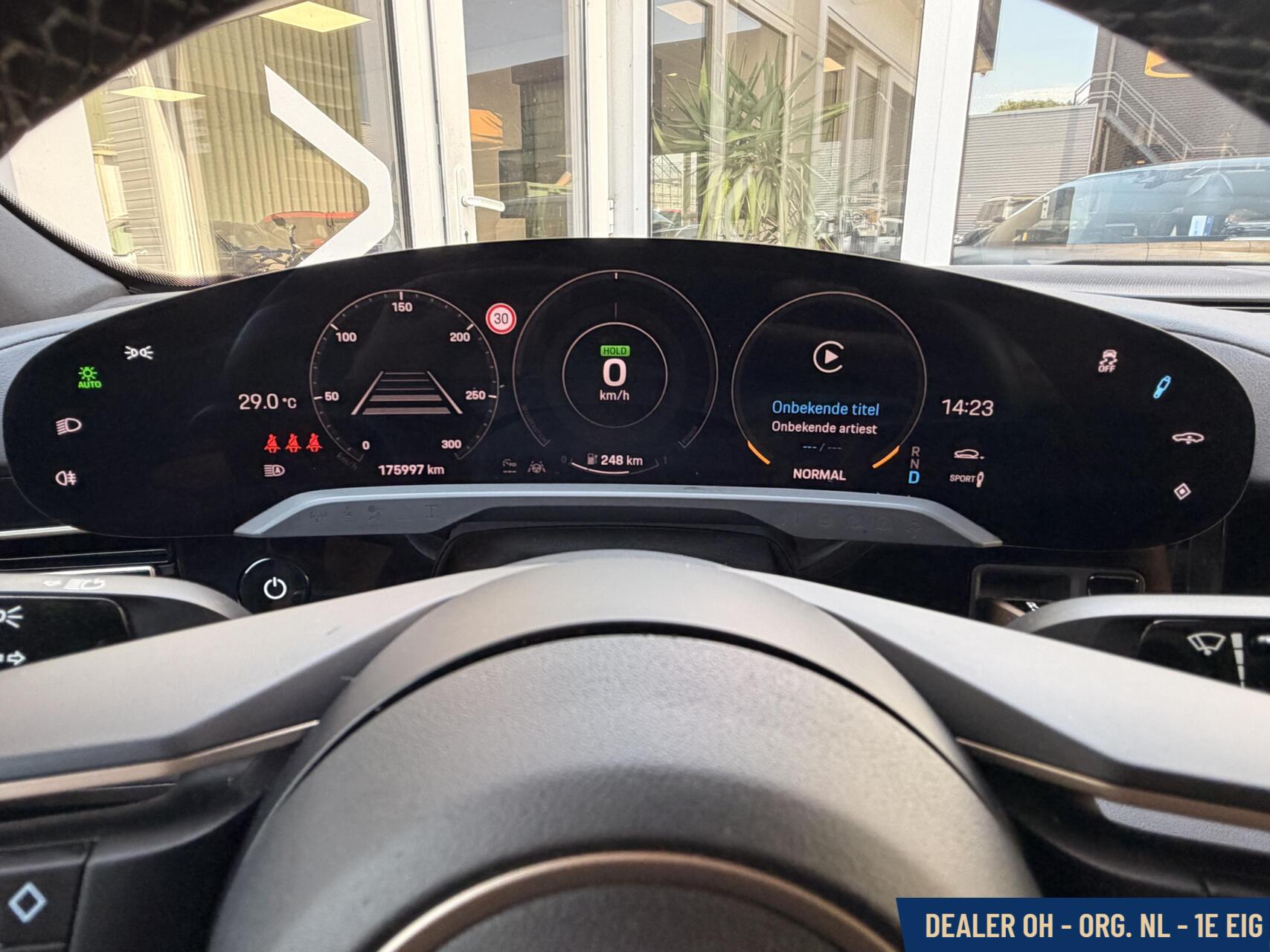 Foto van Porsche Taycan 4s