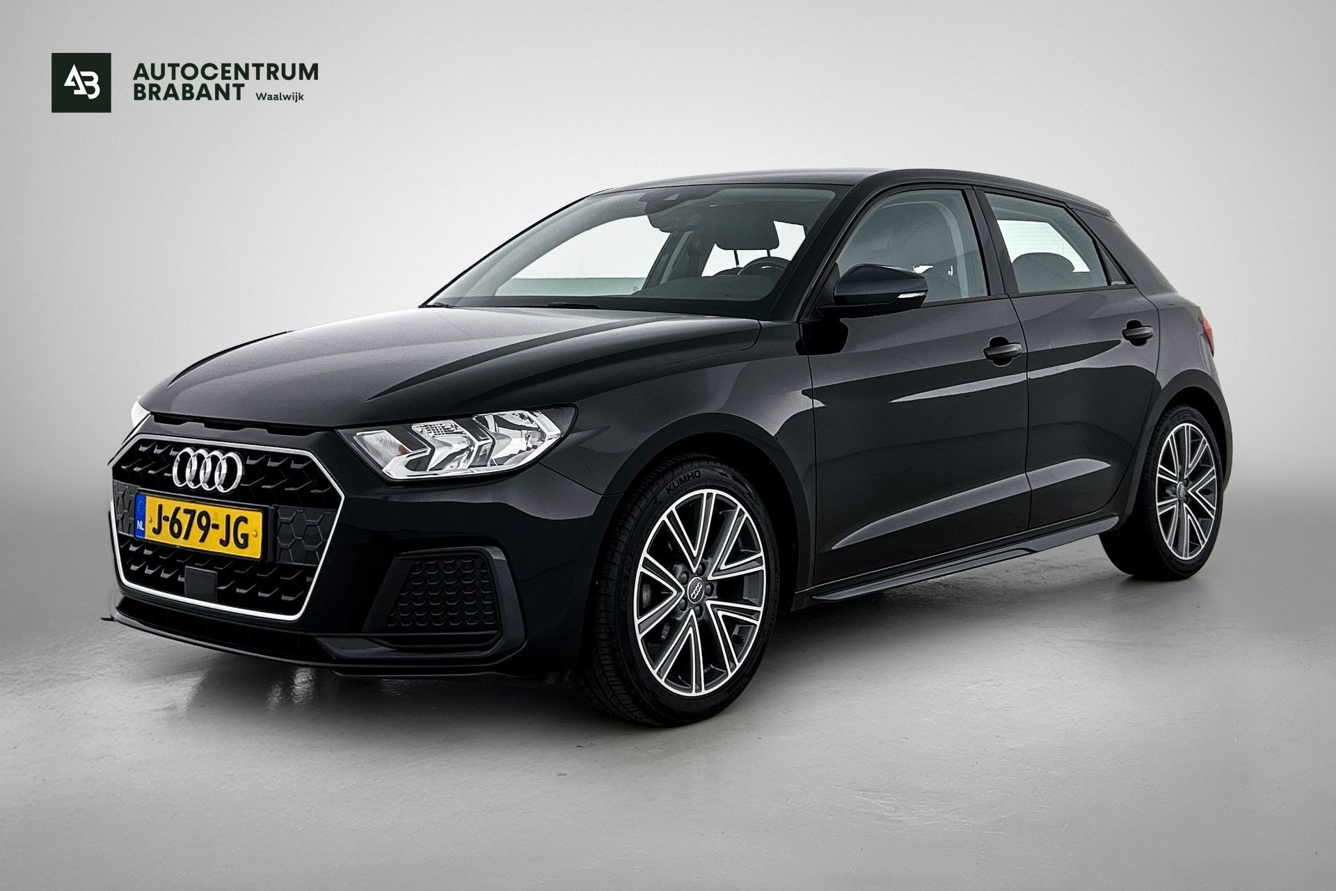 Audi A1 Sportback 25 TFSI epic | NL-AUTO | GOED ONDERH | CARPLAY | DIG DASH | CRUISE | LANE ASS | ETC 2020 - voorkant