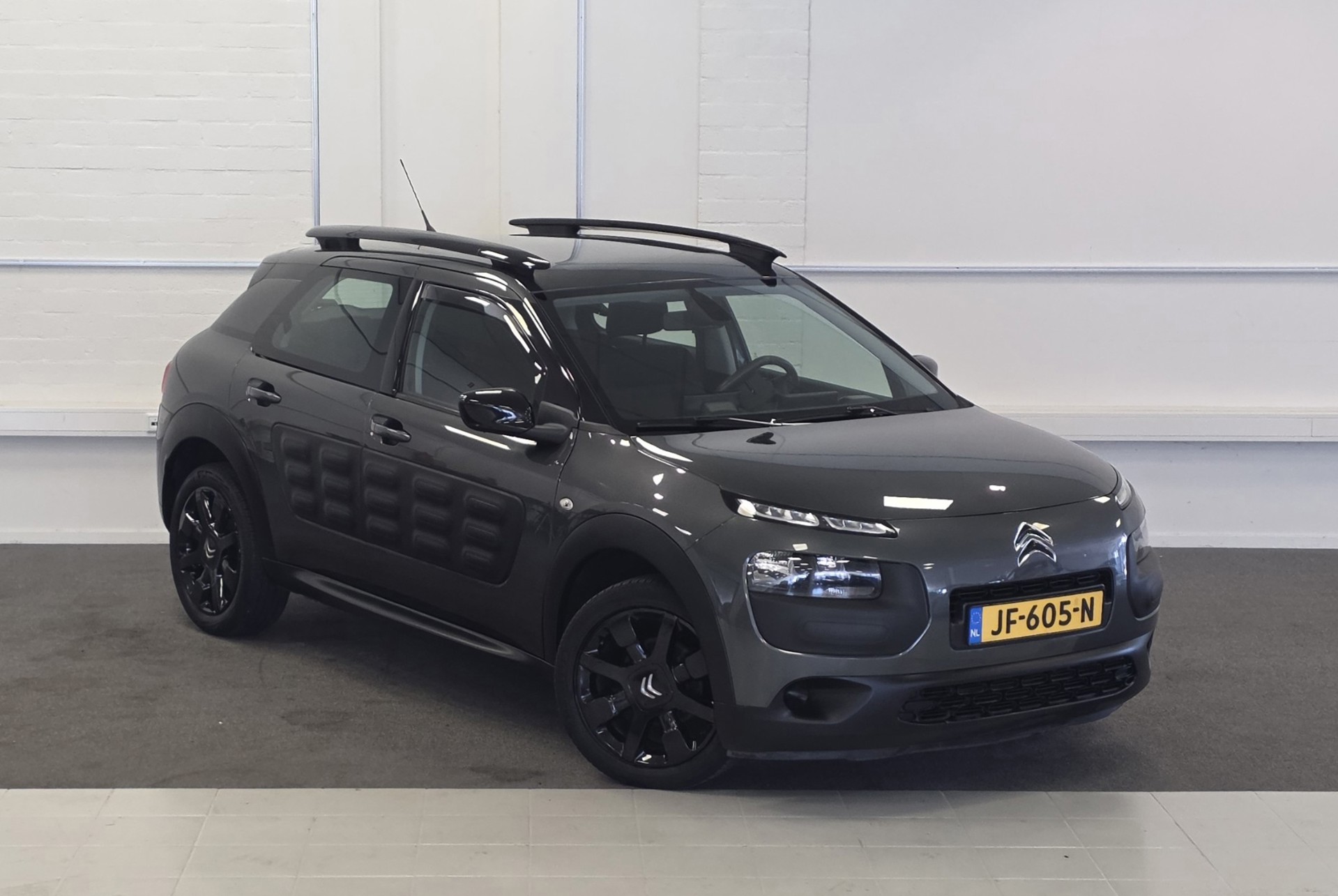 Foto van Citroen C4 Cactus