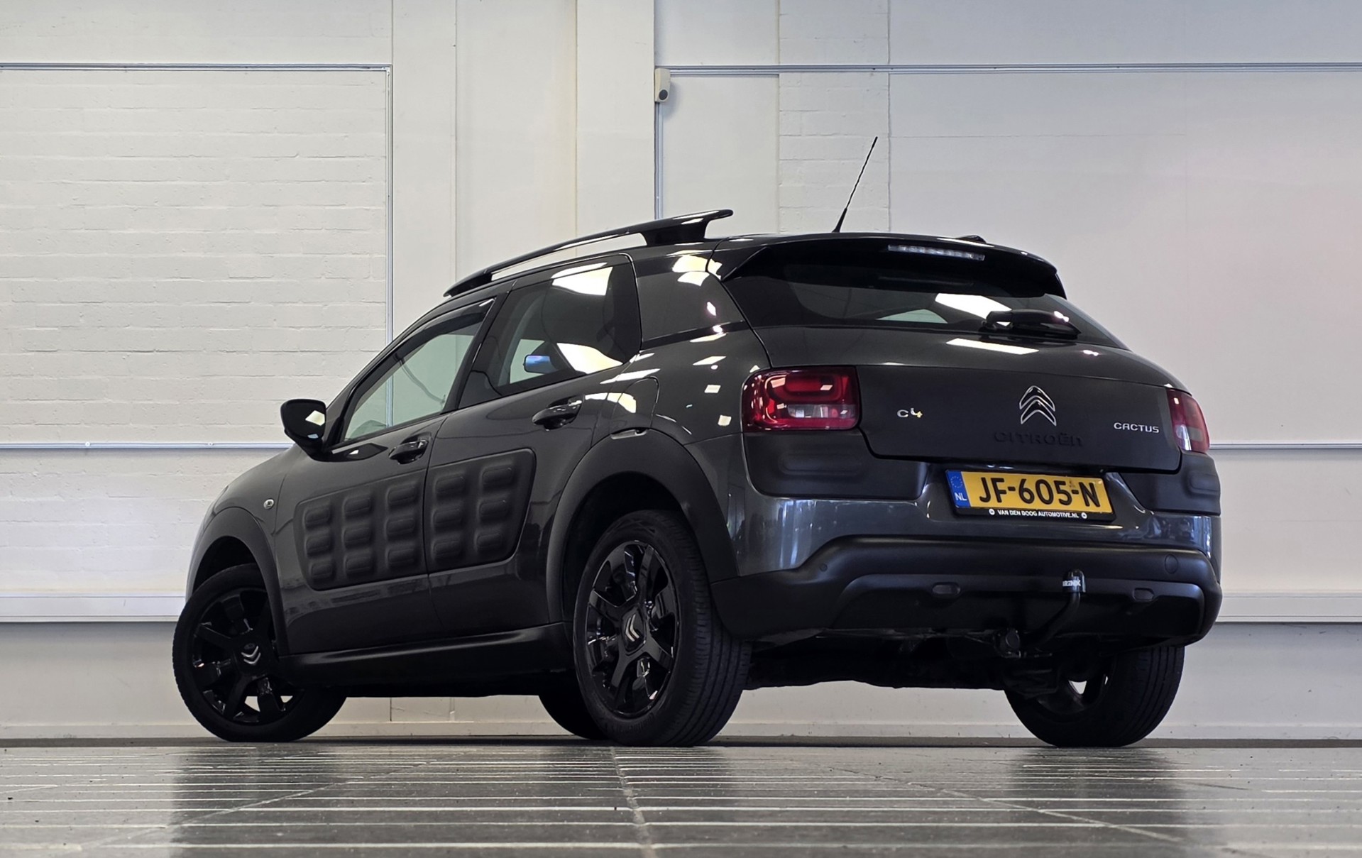 Foto van Citroen C4 Cactus