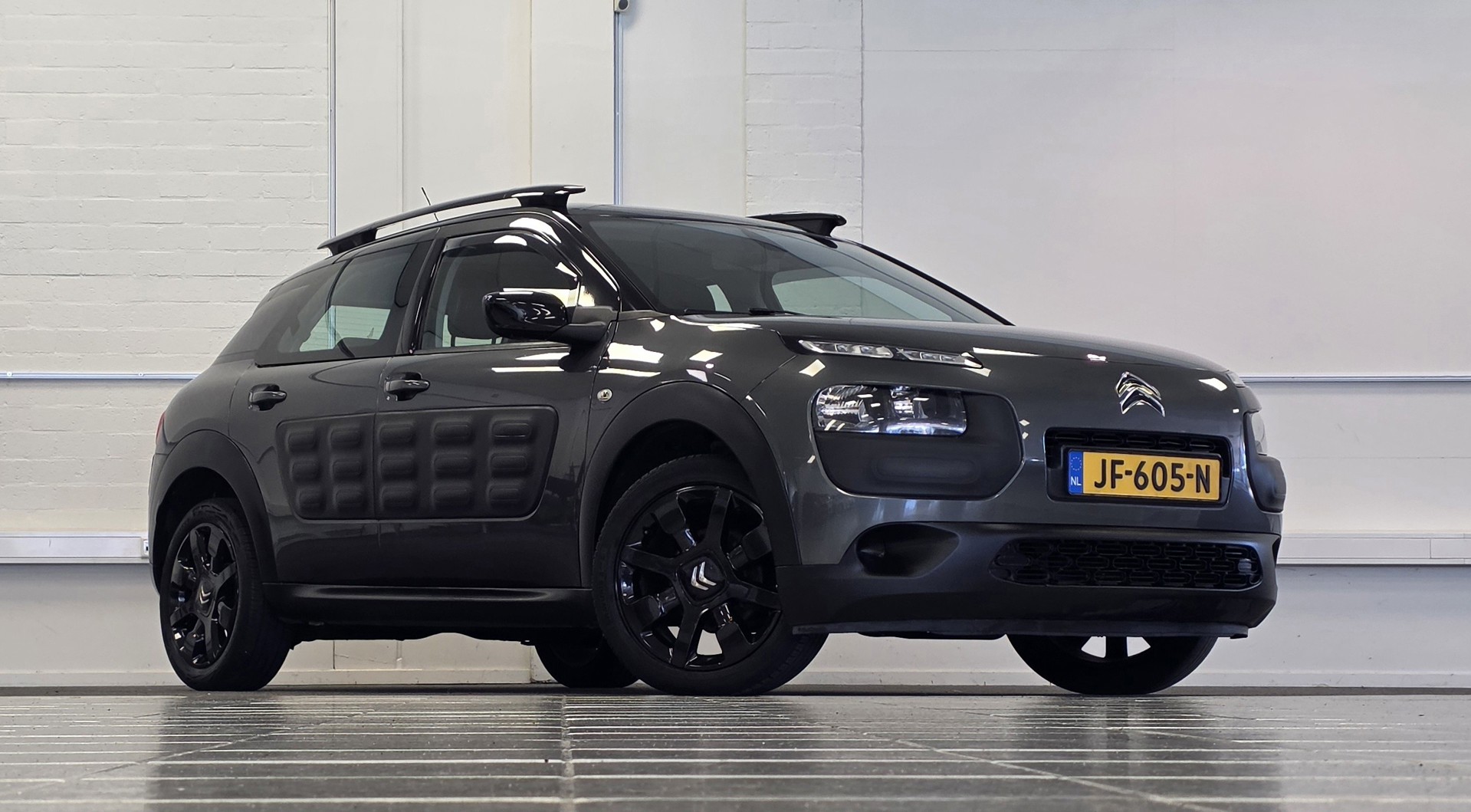 Foto van Citroen C4 Cactus