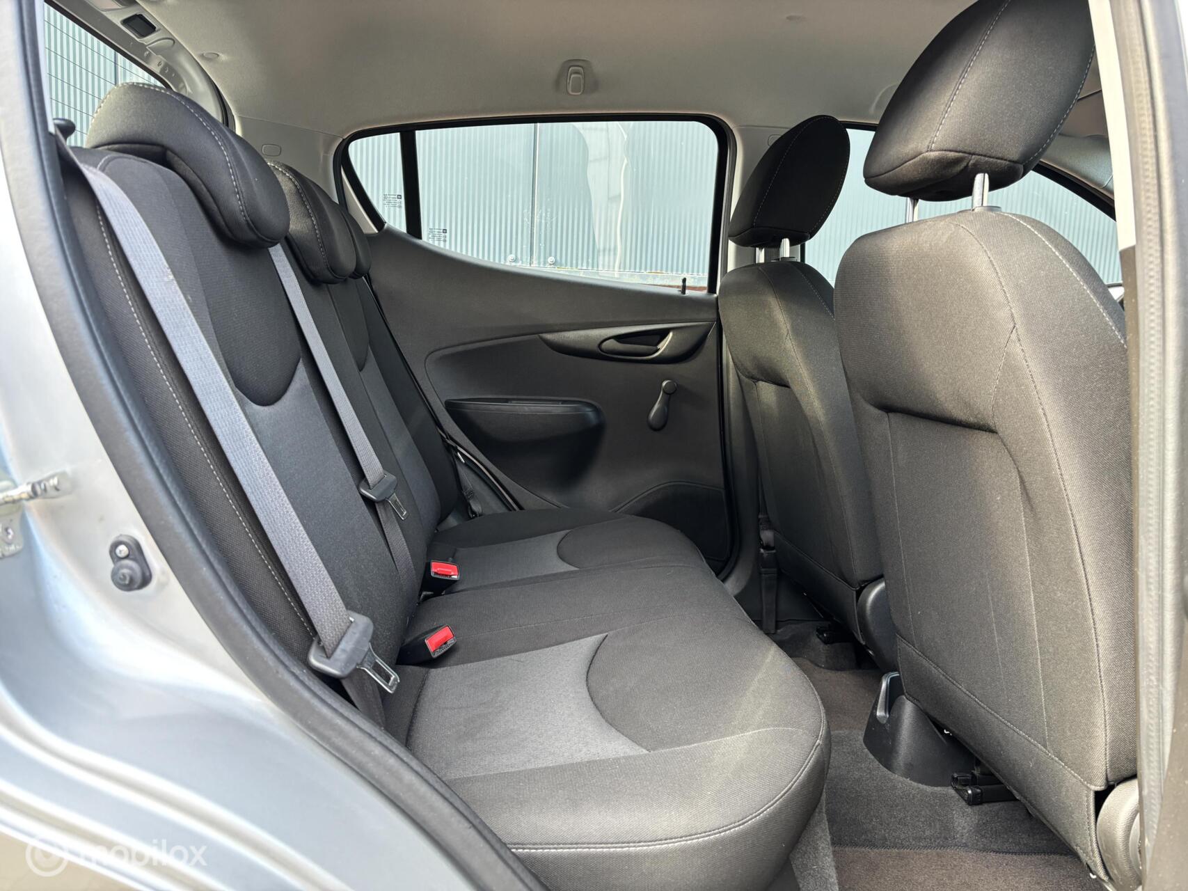 Foto van Opel Karl / Viva