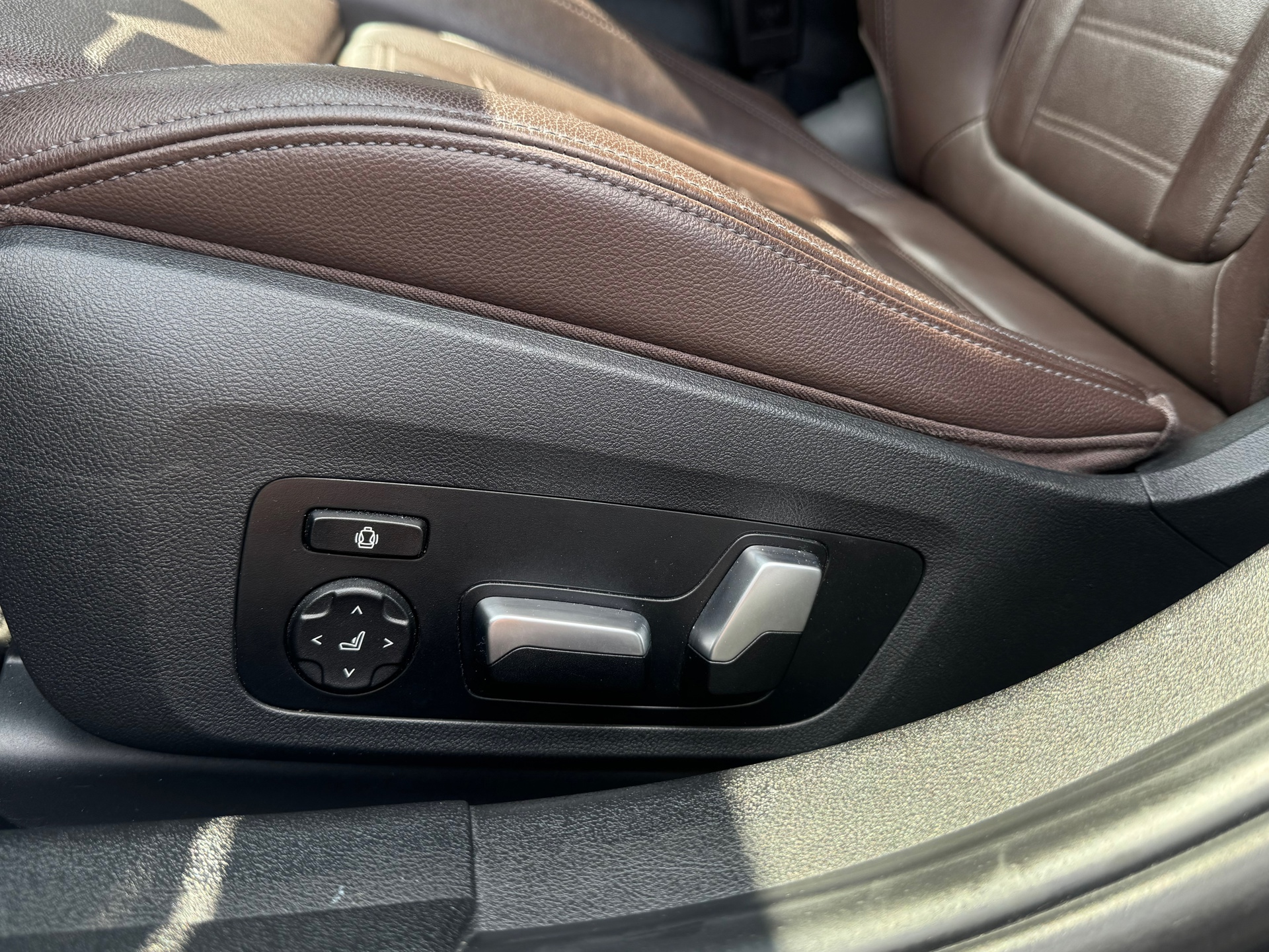 Foto van BMW 330i