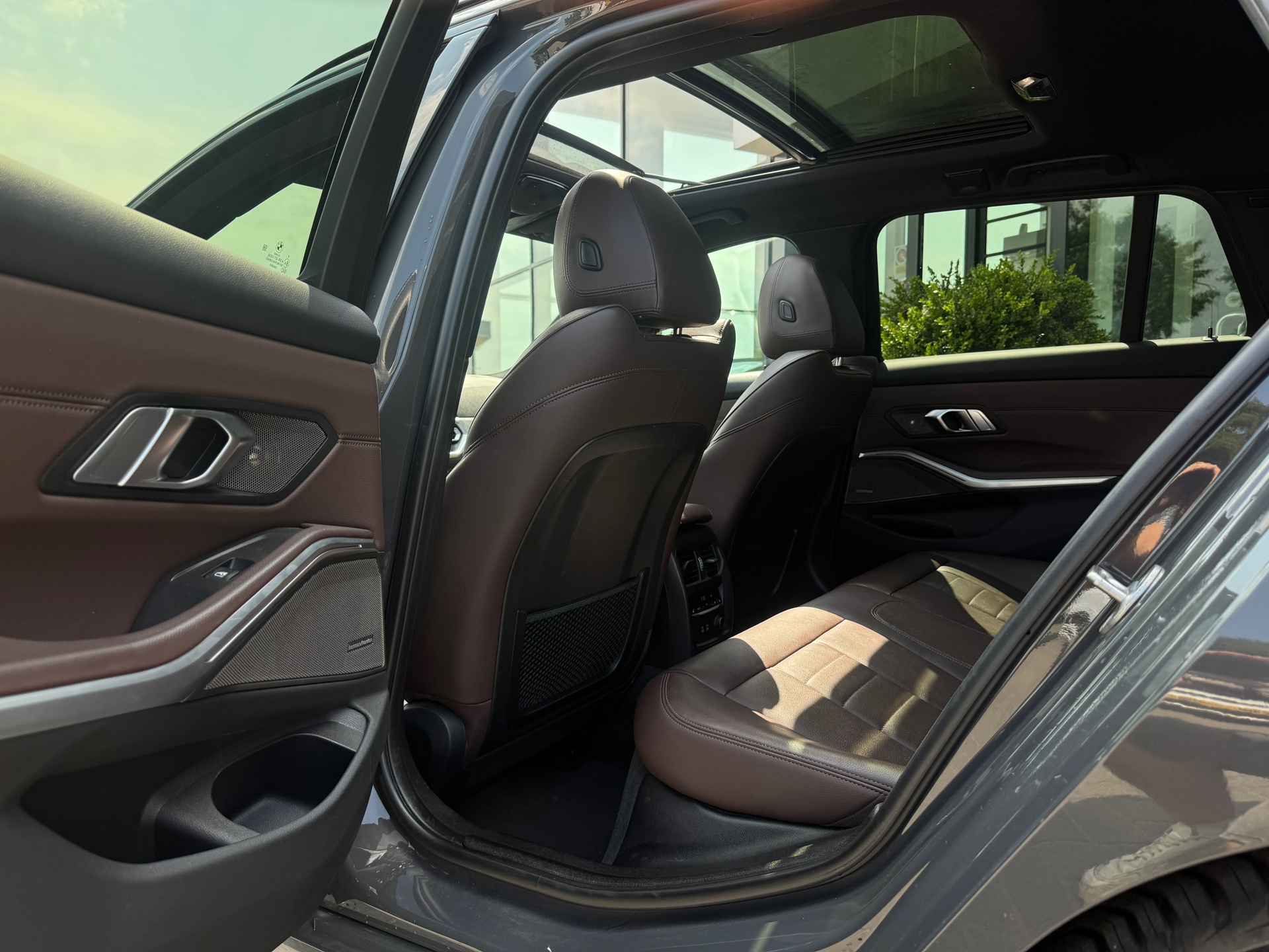 Foto van BMW 330i
