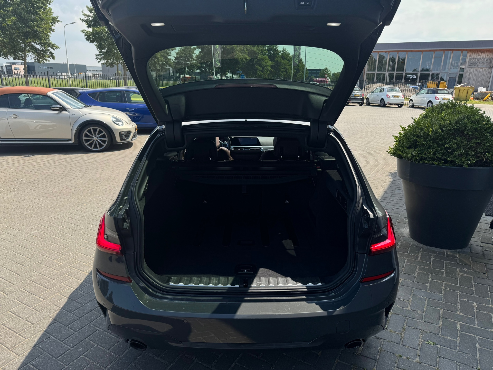 Foto van BMW 330i