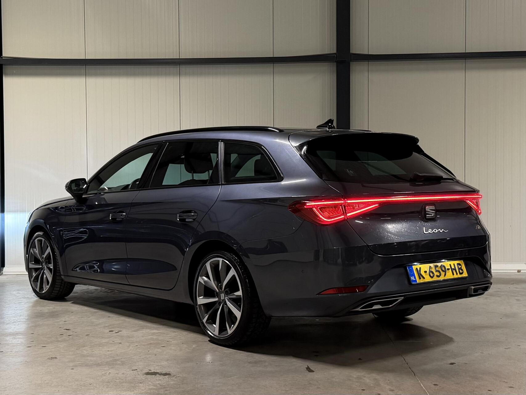 Foto van Seat Leon Sportstourer