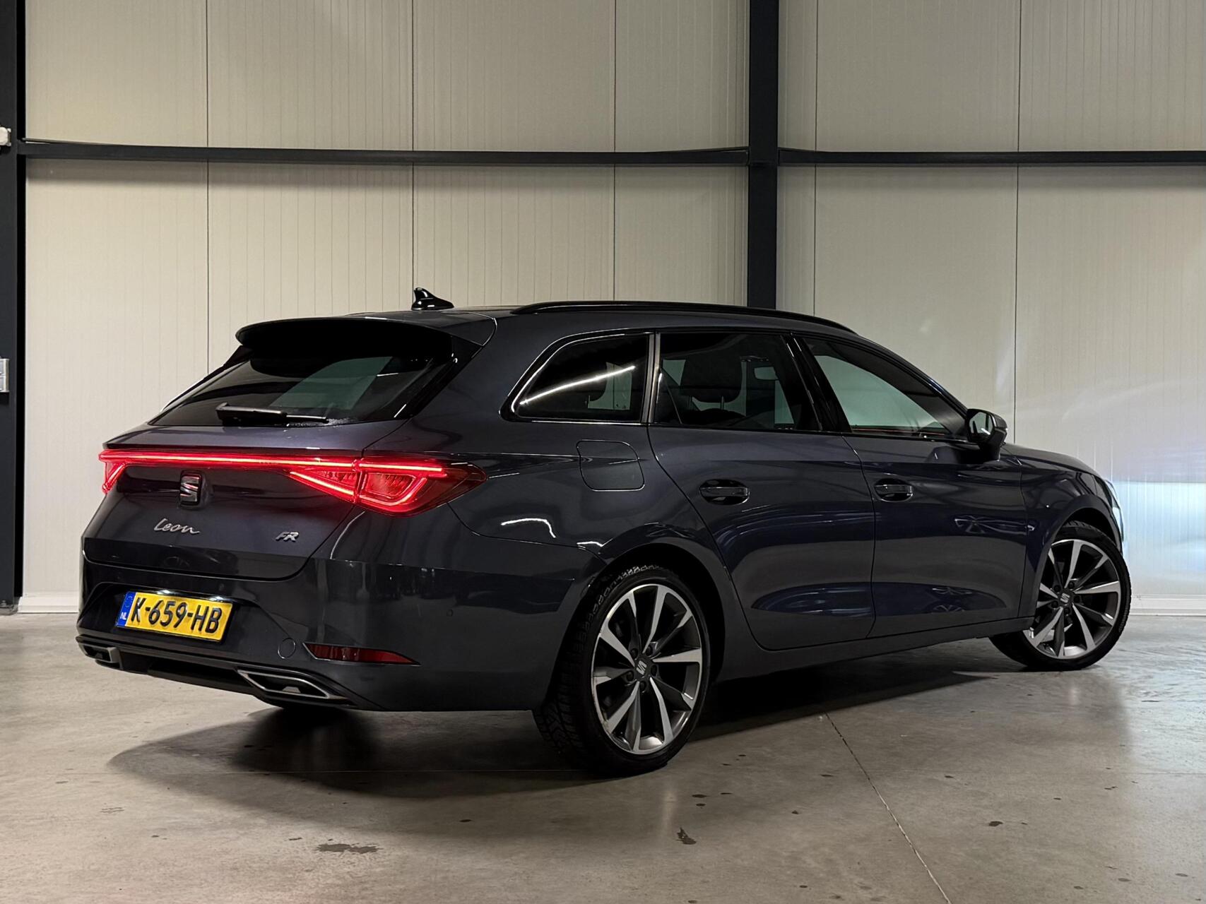 Foto van Seat Leon Sportstourer
