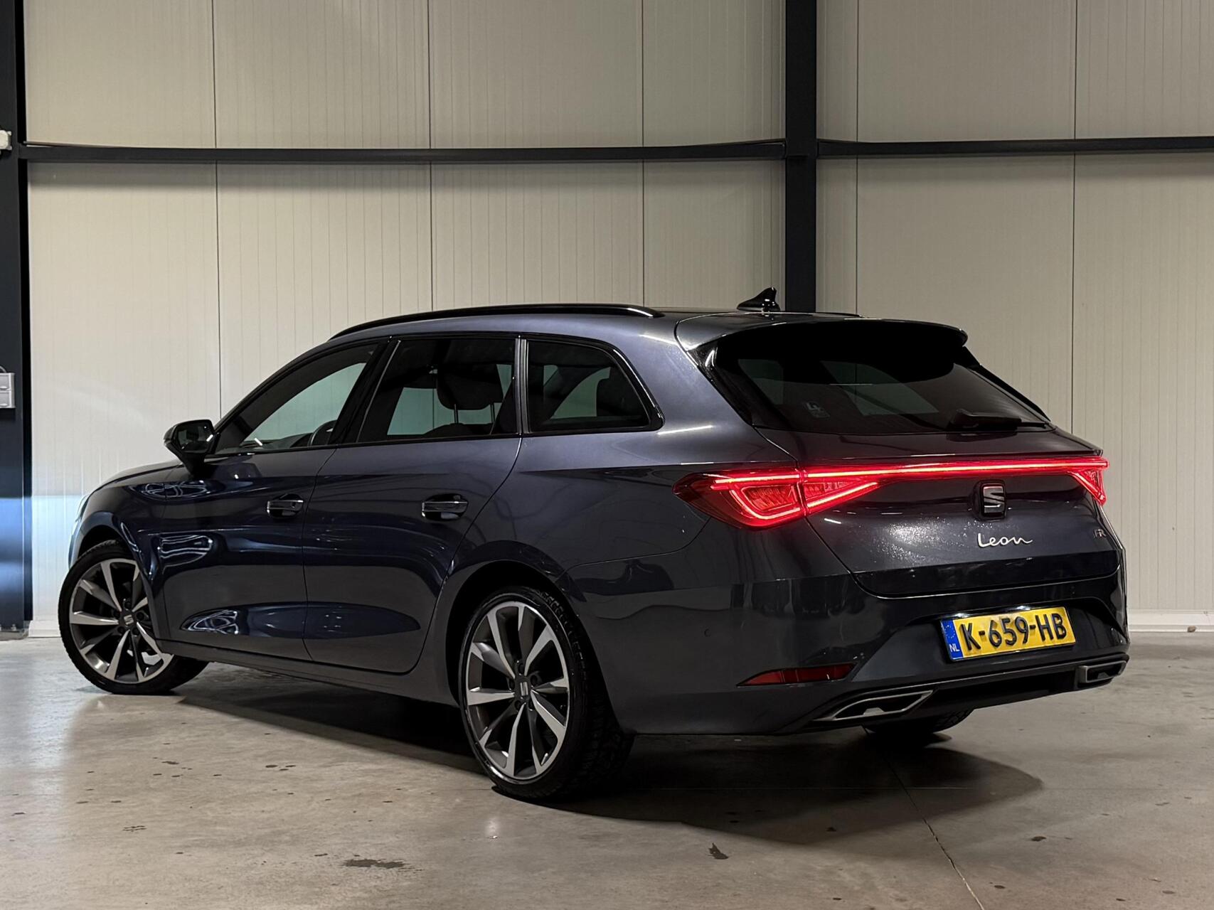 Foto van Seat Leon Sportstourer