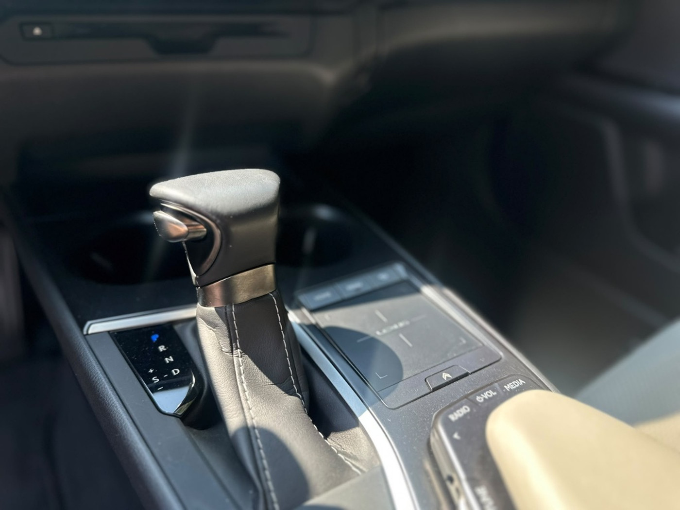 Foto van Lexus Lexus Ux250h