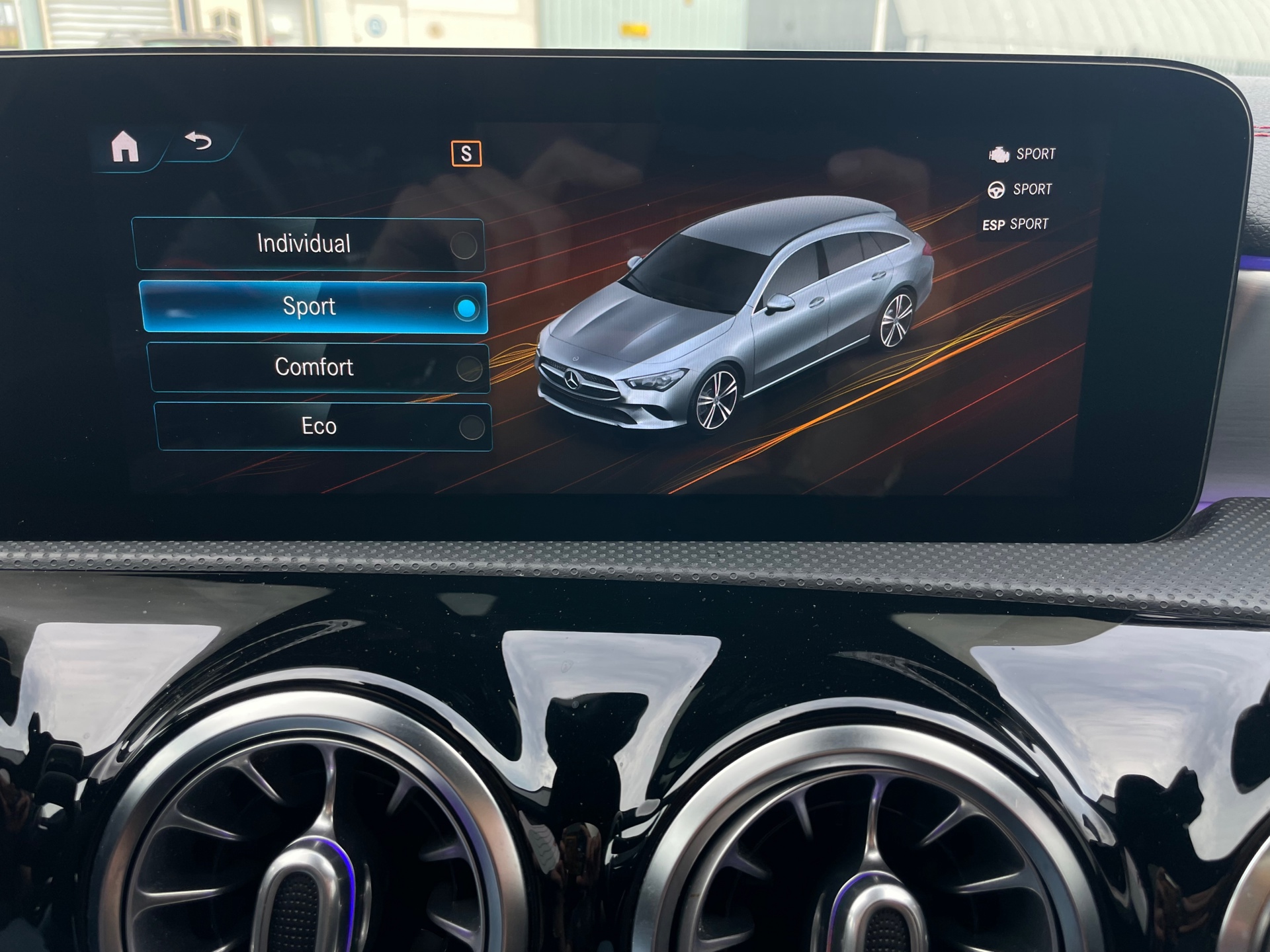 Foto van Mercedes-Benz Cla 180