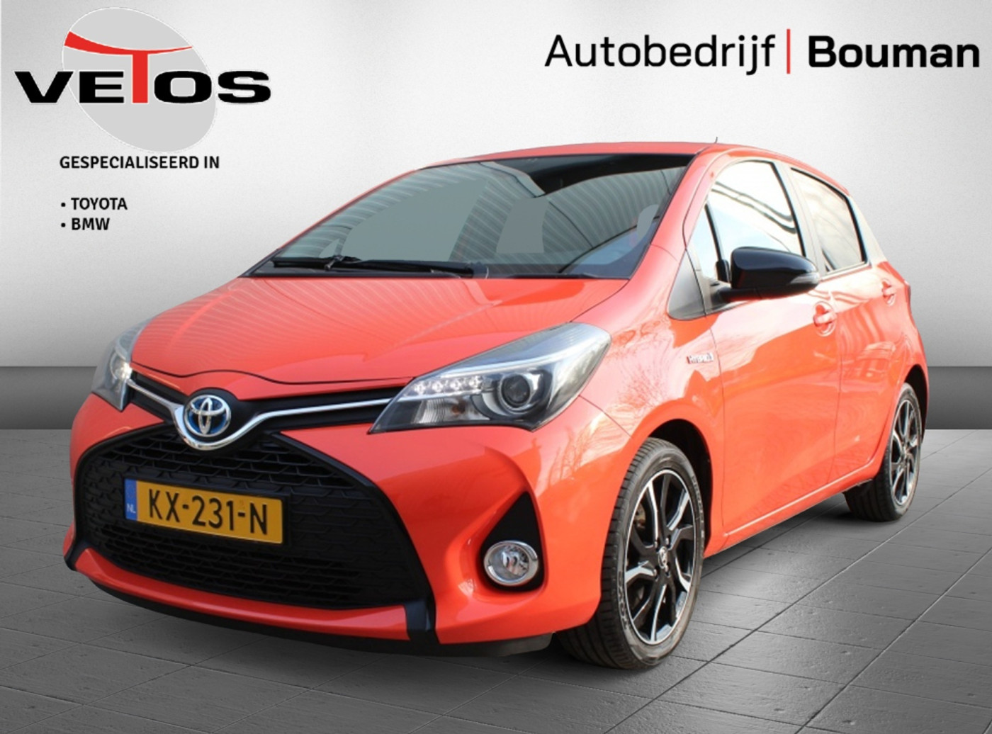 Toyota Toyota Yaris Hybrid 1.5  Hybrid Orange-Sport / Uniek / Automaat / Hoge instap 2016 - voorkant