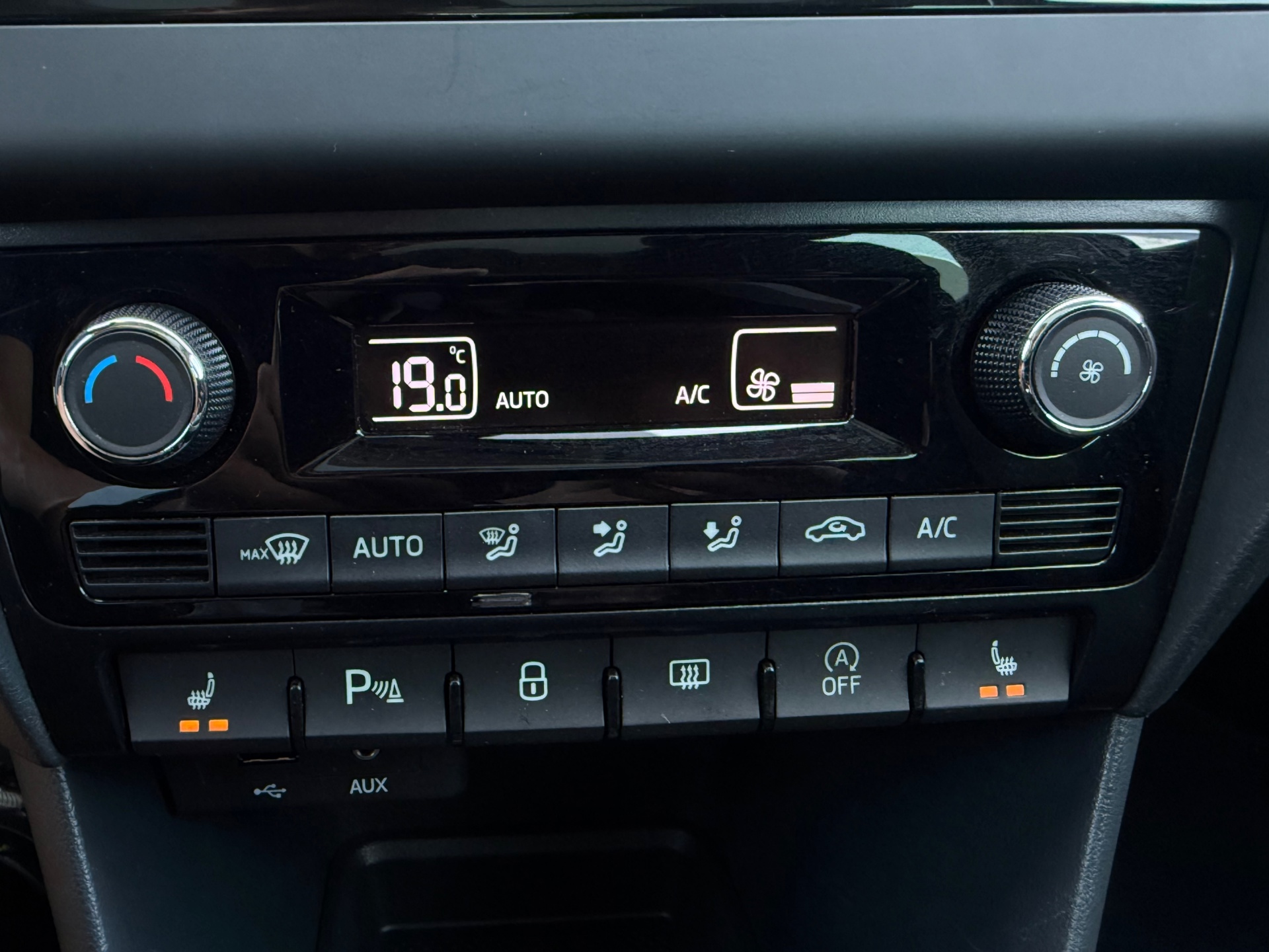 Foto van Skoda Rapid