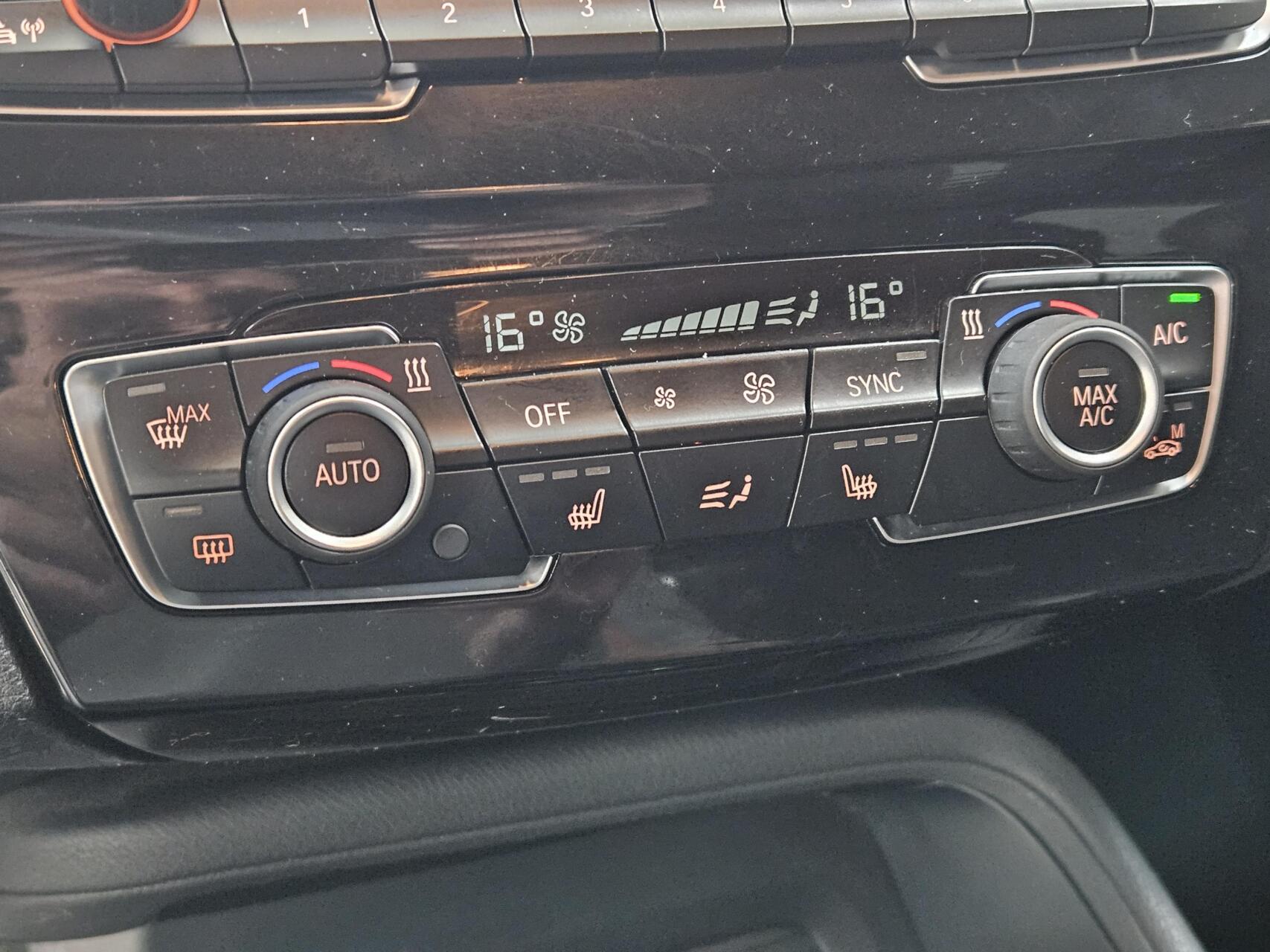 Foto van BMW X1 Sdrive18i