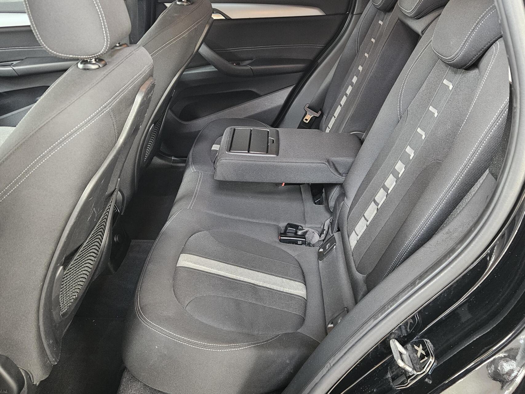 Foto van BMW X1 Sdrive18i
