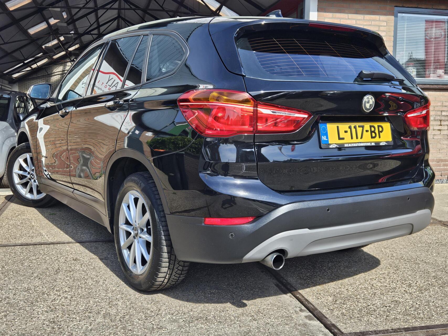 Foto van BMW X1 Sdrive18i