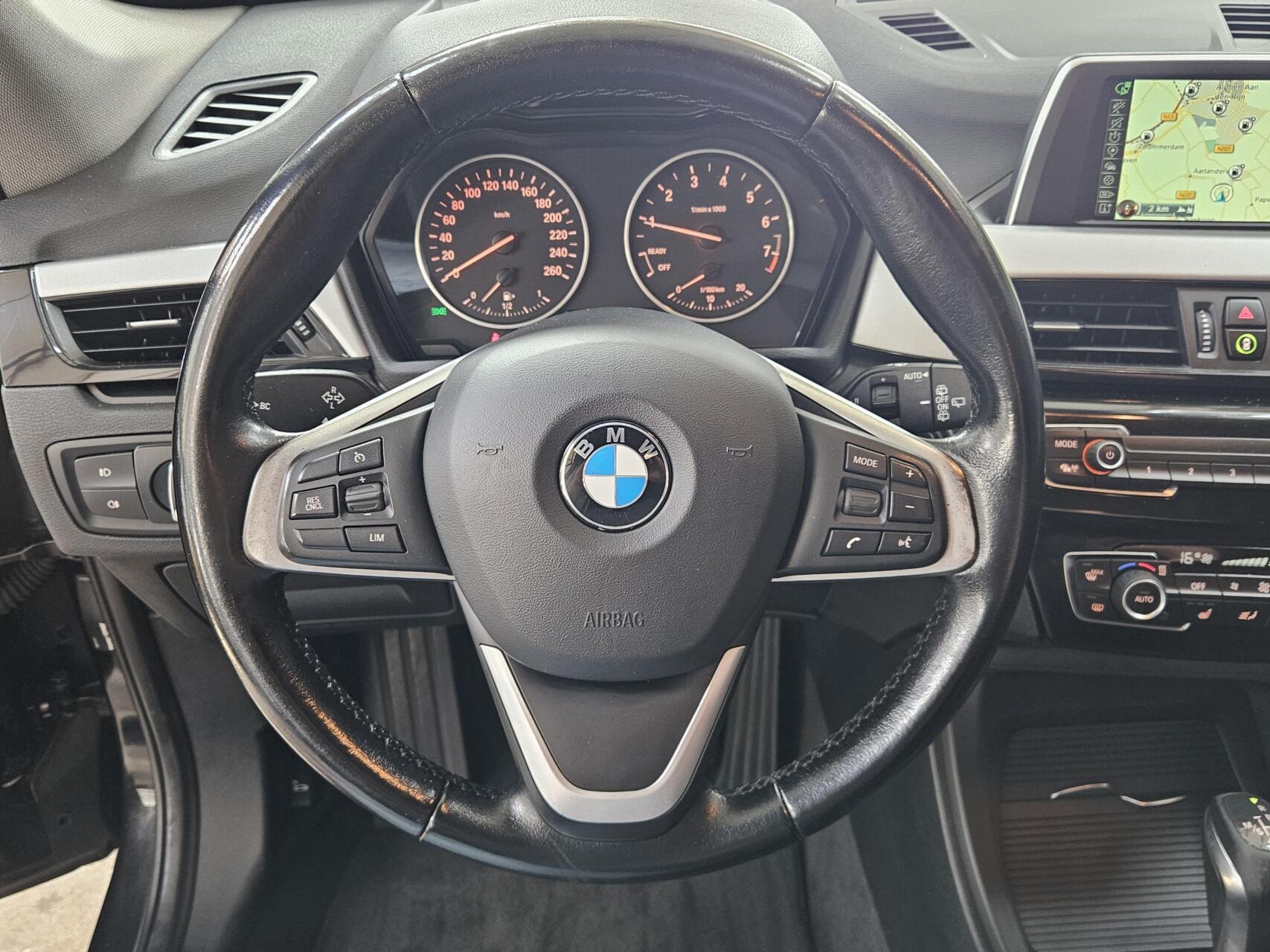 Foto van BMW X1 Sdrive18i