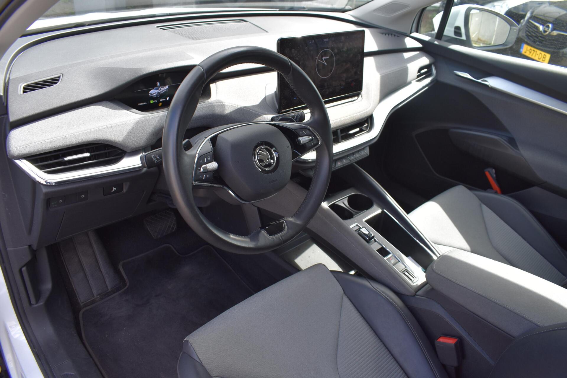 Foto van Skoda Enyaq 80