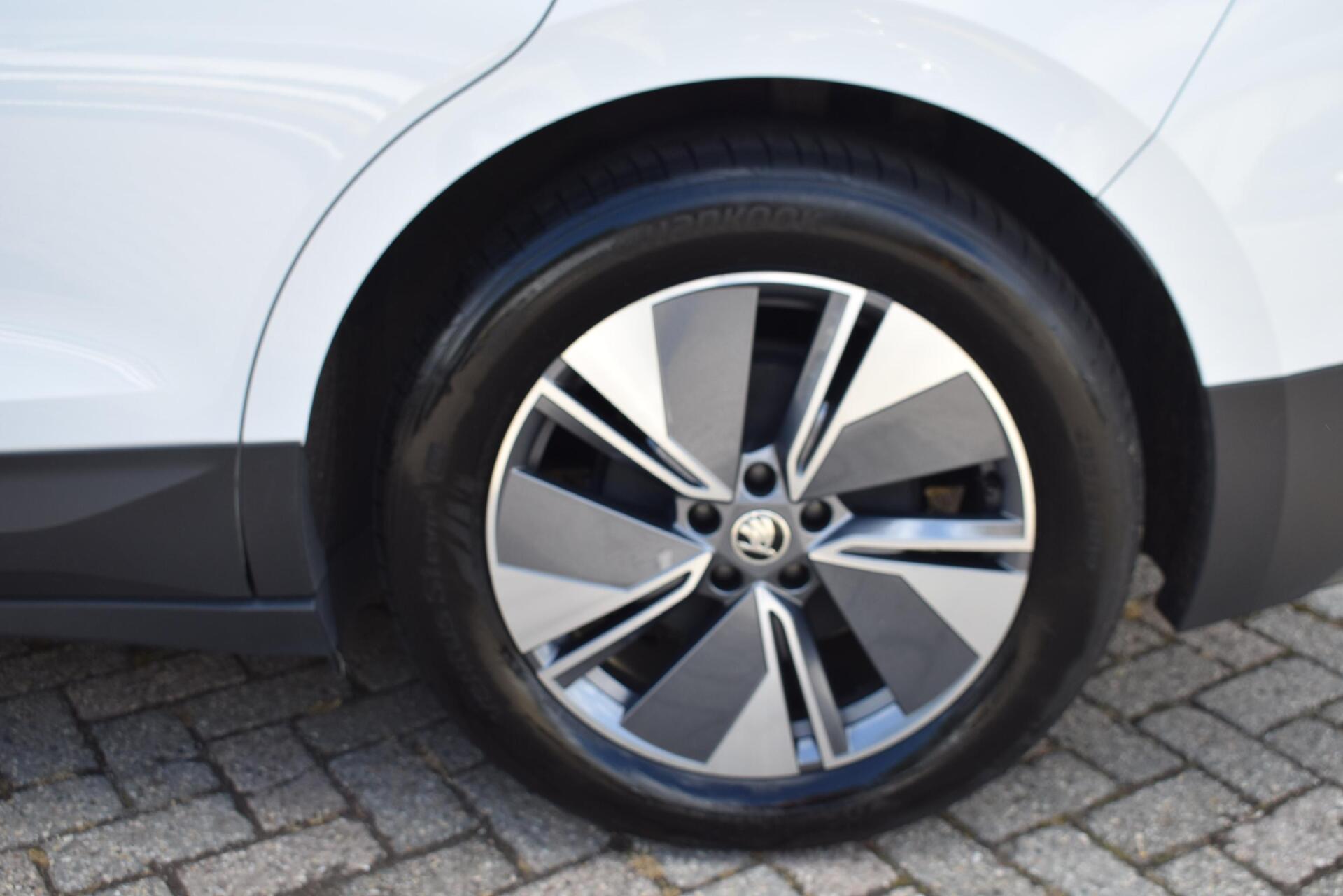 Foto van Skoda Enyaq 80